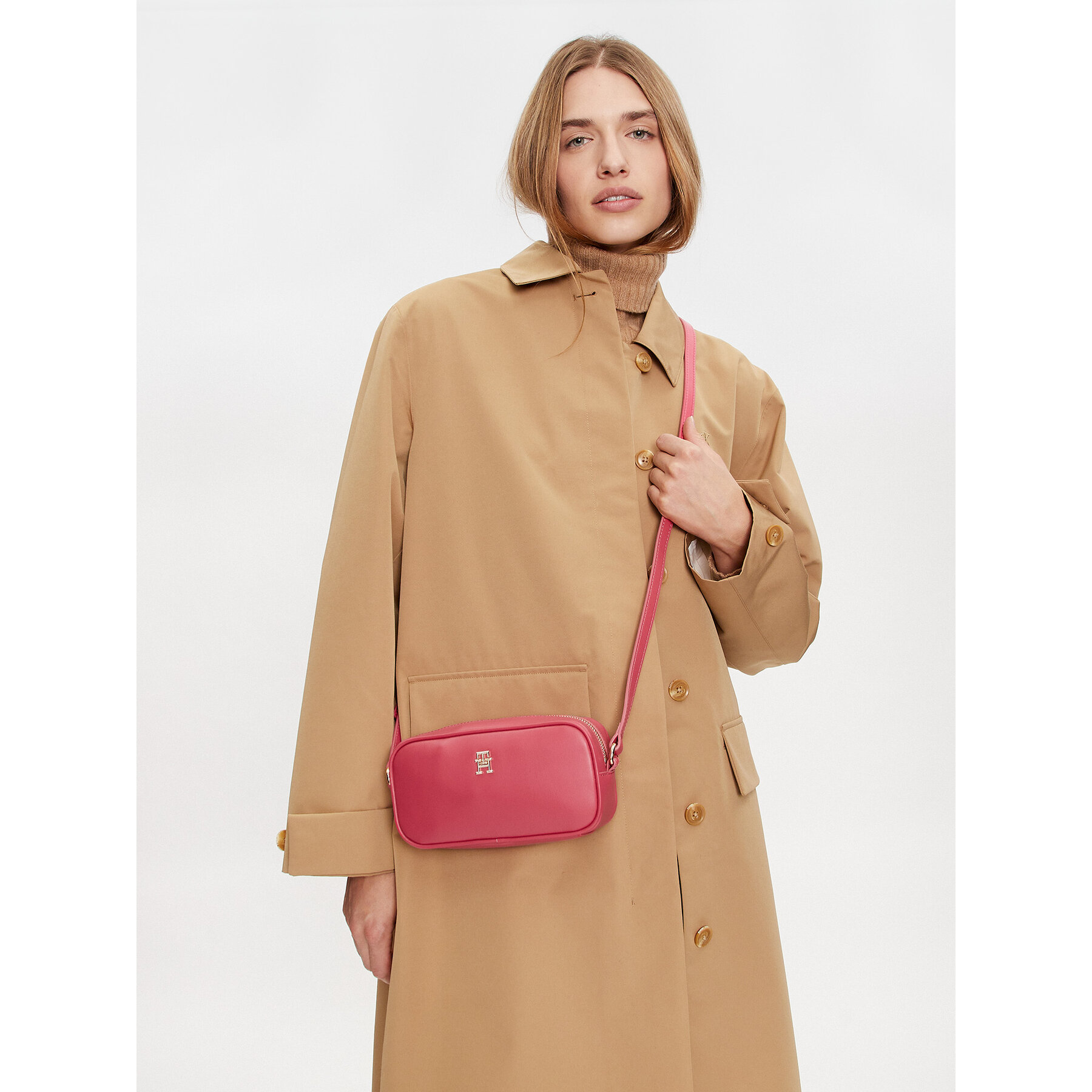 Τσάντα Tommy Hilfiger AW0AW16468 Ροζ