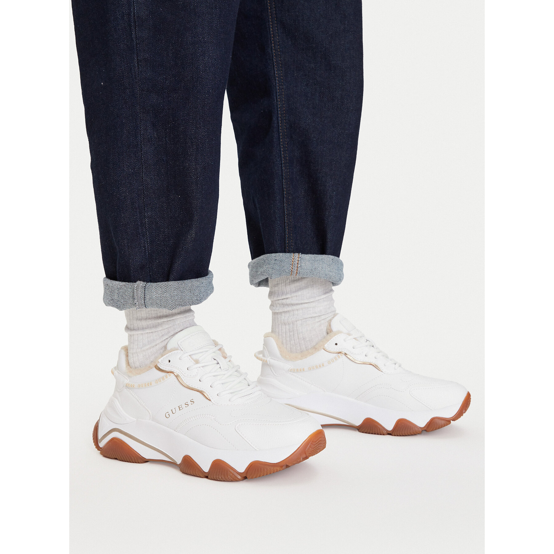 Sneakers Guess FLFMI4 ELE12 Alb