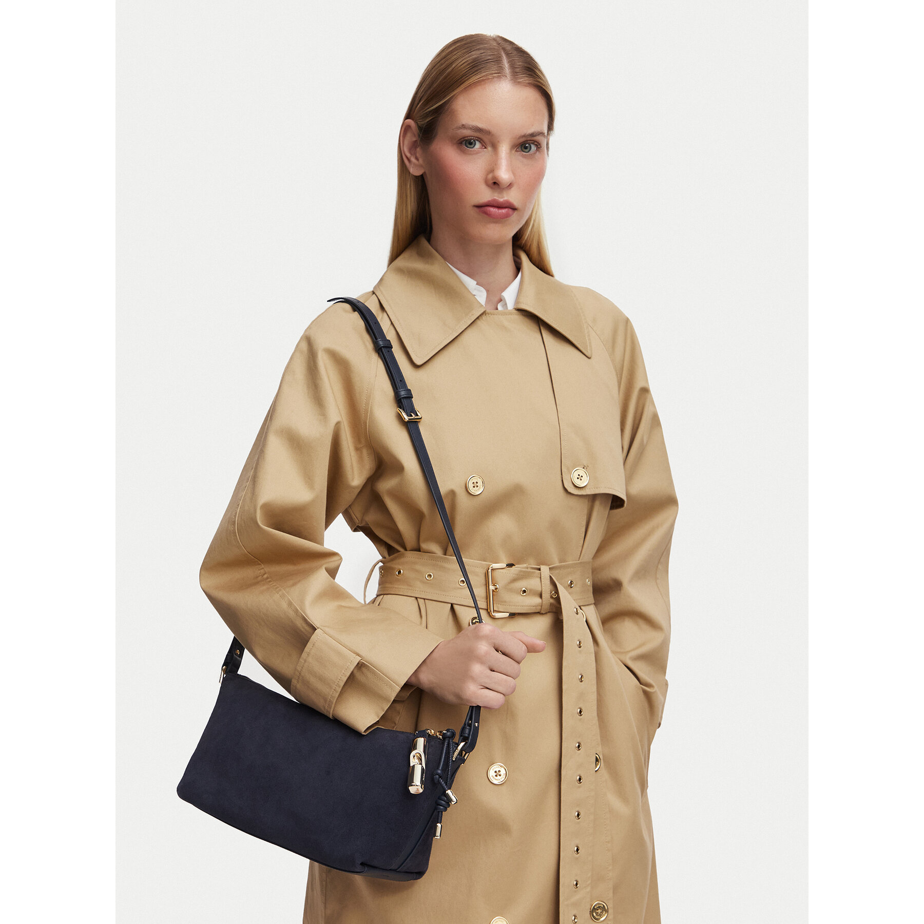 Ročna torba Furla Debbi Mini WE00865 BX4018 KH 2677S Mornarsko modra