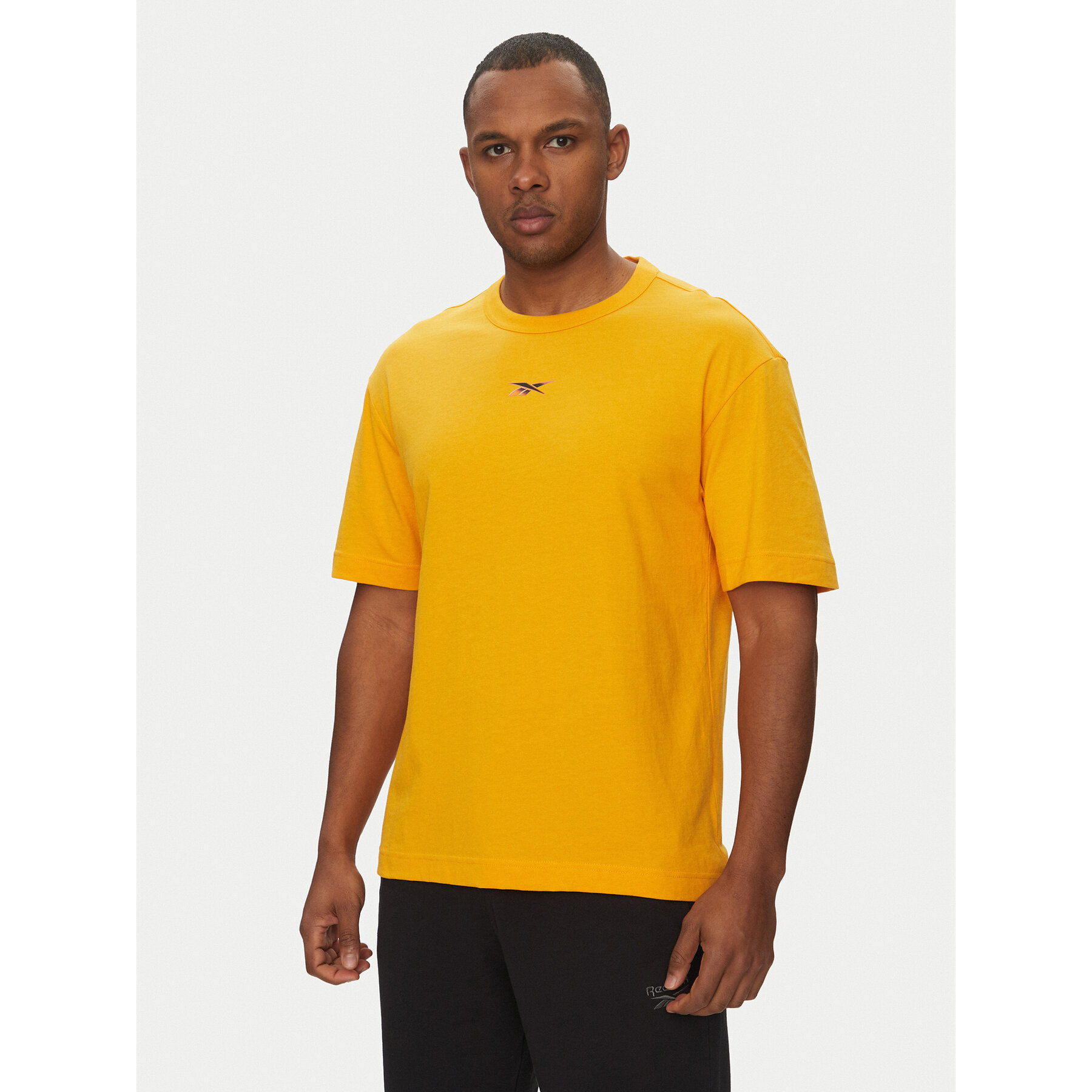 Reebok T-Shirt 100214894 Orange Regular Fit