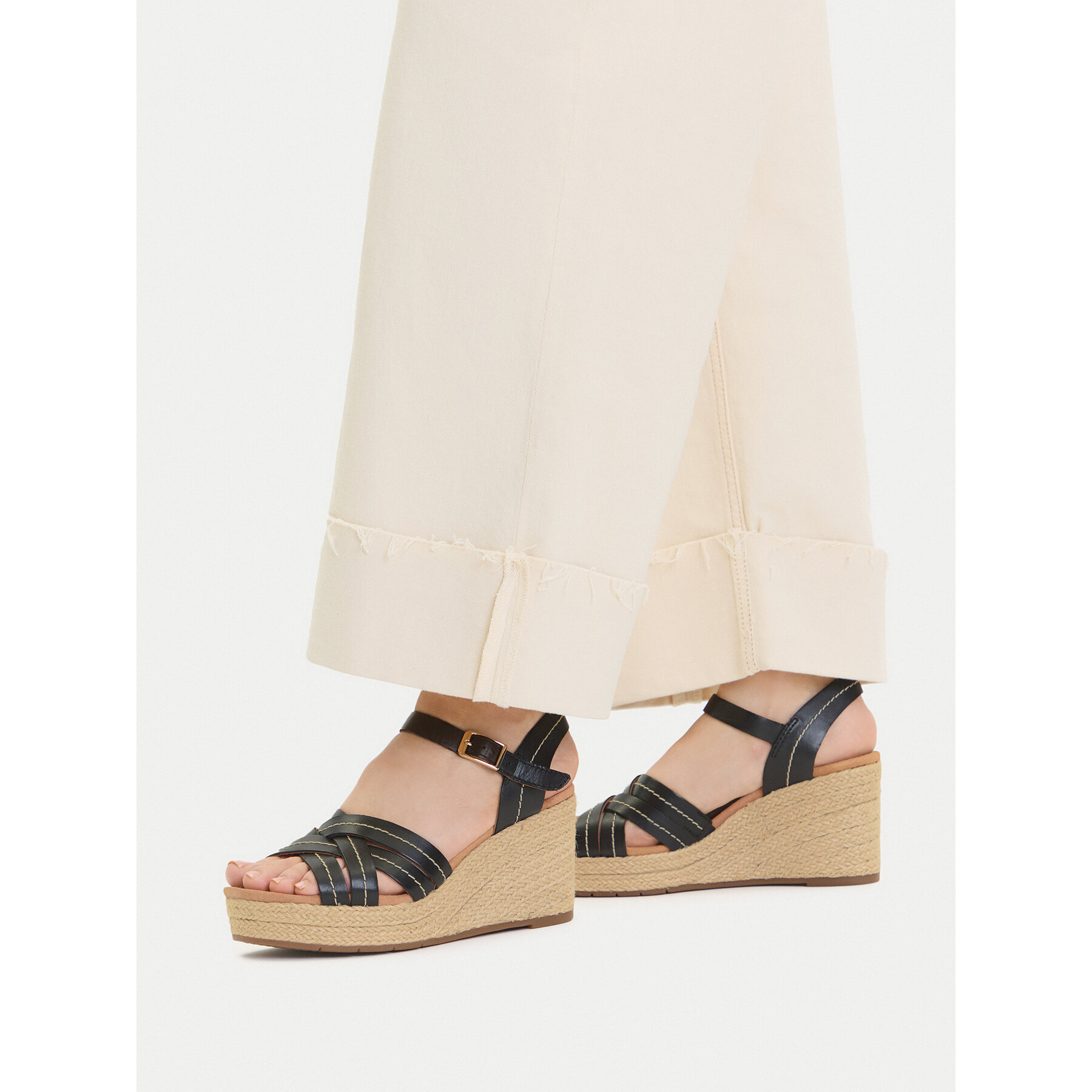 Espadrile Clarks Sabina Strap 26181462 Črna