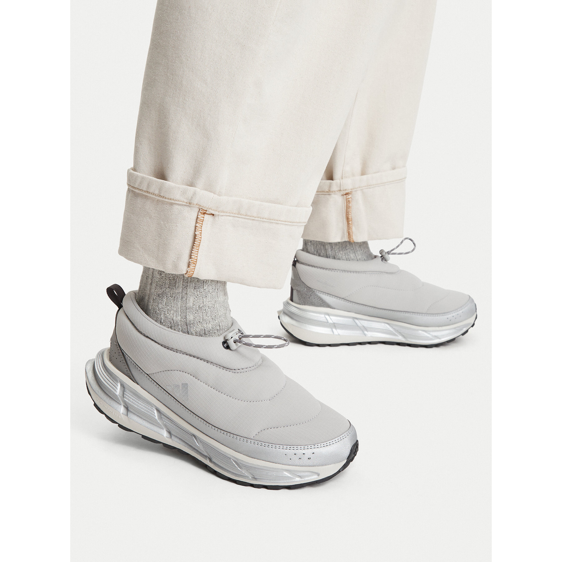 Сникърси adidas Astrastar Boot KJ6642 Сив