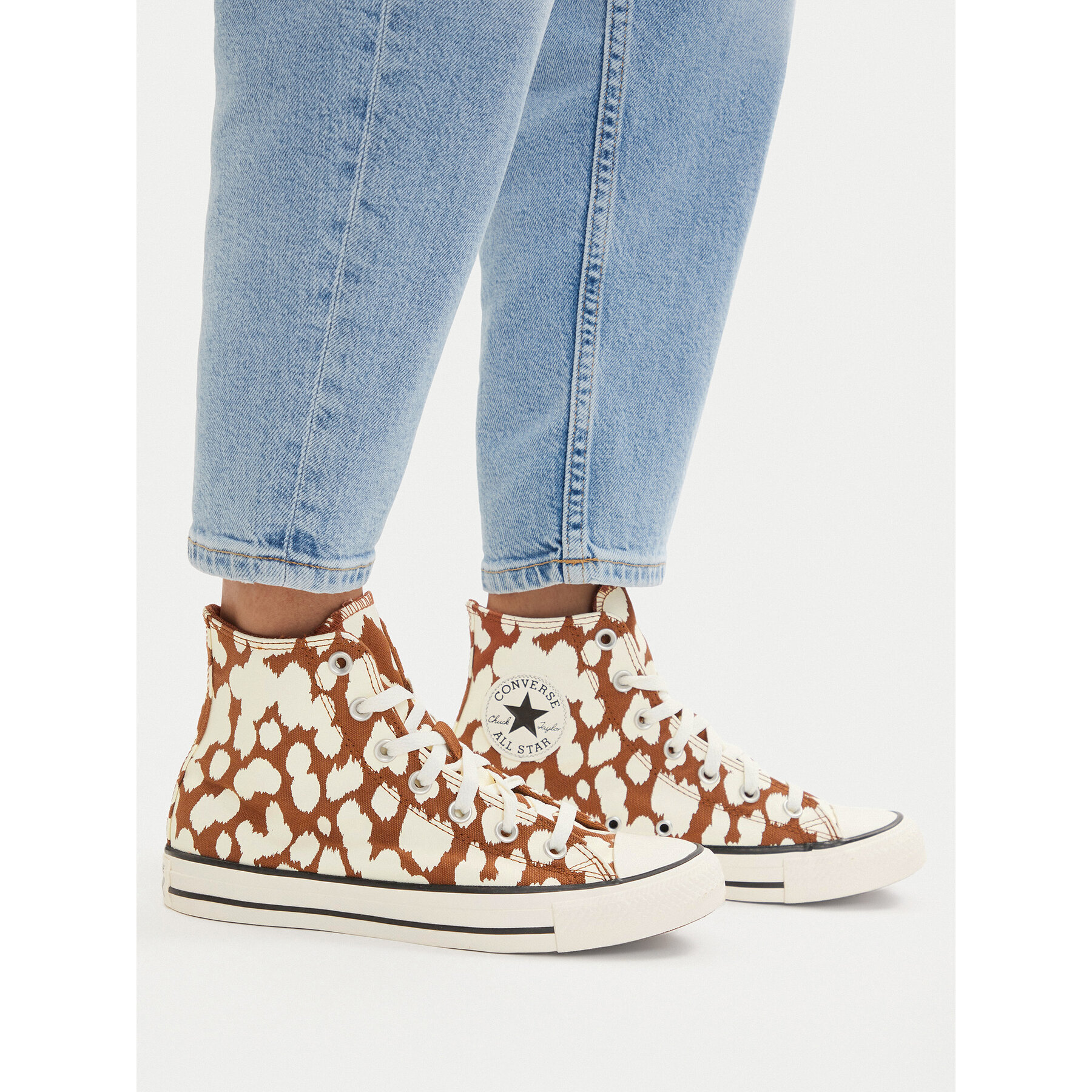 Plátěnky Converse Chuck Taylor All Star Cow Print A17924C Hnědá