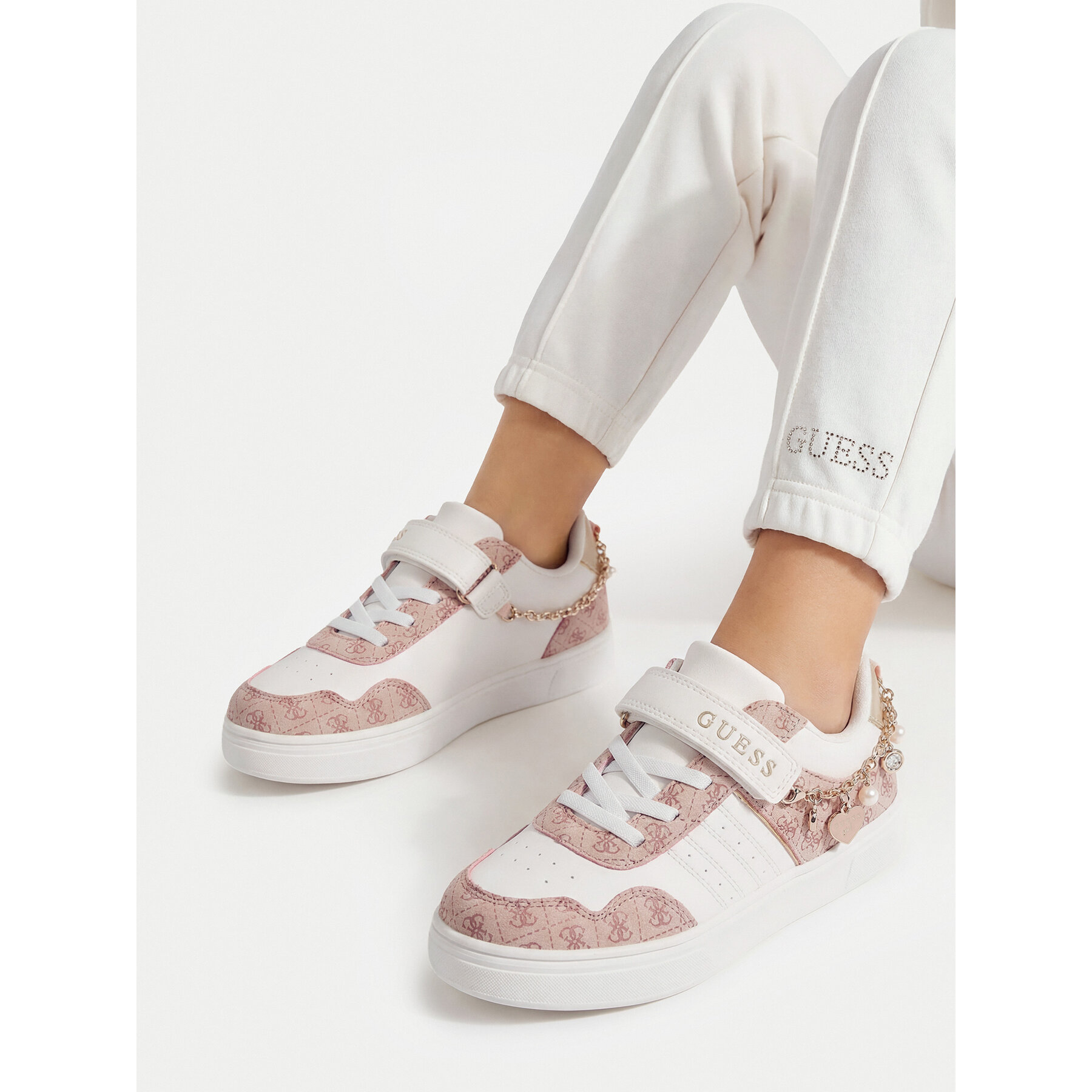 Sneakersy Guess CEO-25KC1001 Béžová