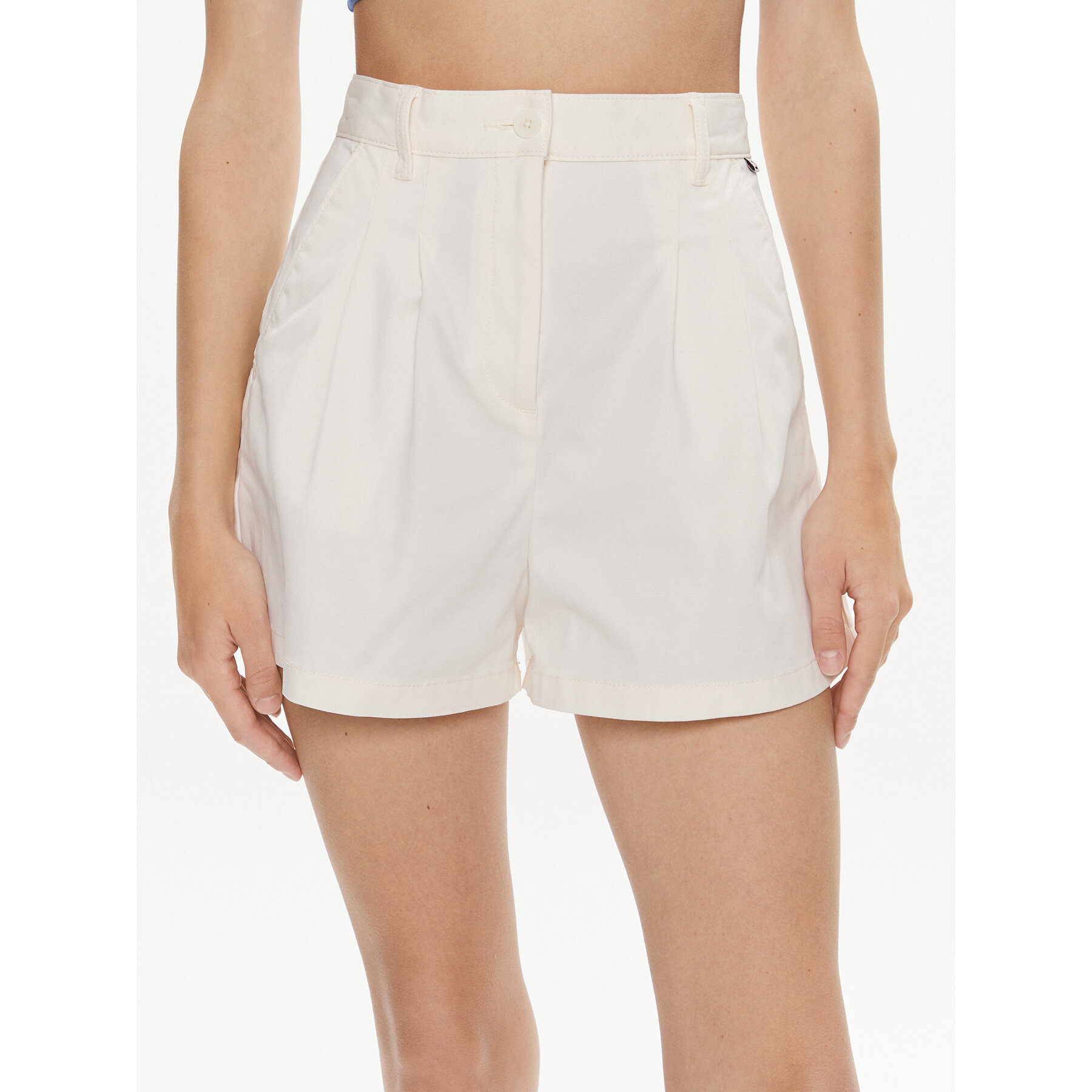 Tommy Jeans Stoffshorts Claire DW0DW17775 Weiß Regular Fit