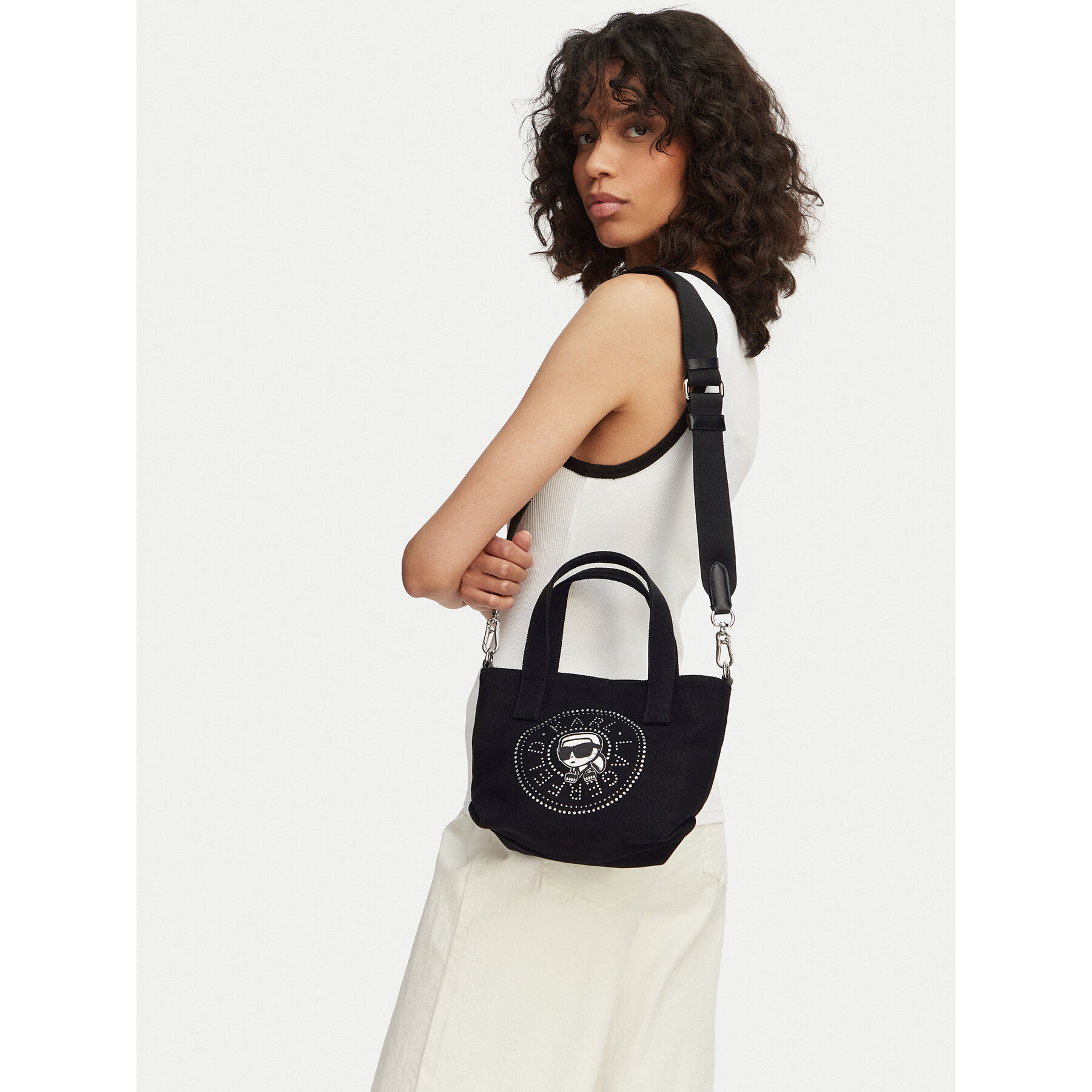 Дамска чанта KARL LAGERFELD B2W50074 Черен