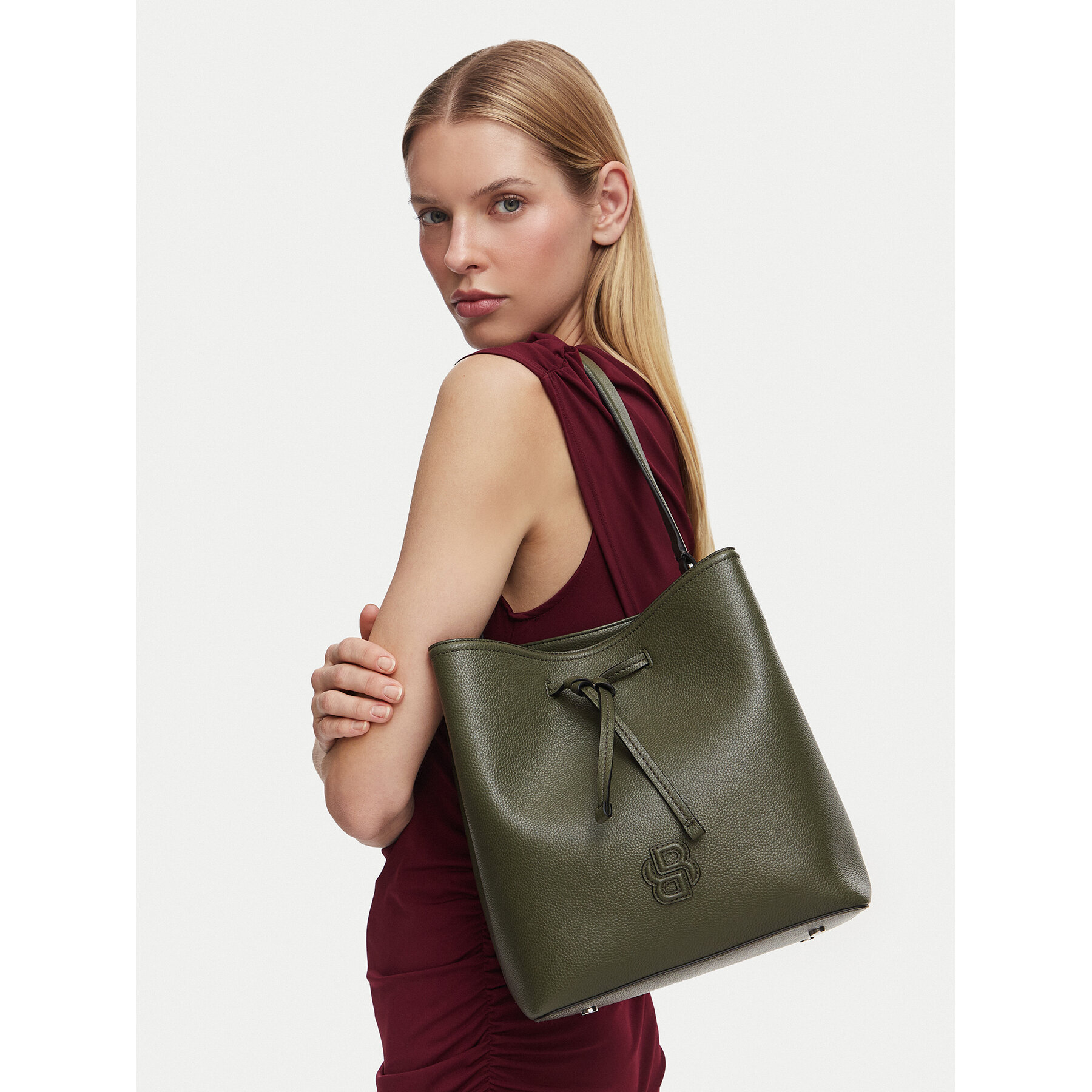 Дамска чанта BOSS Anett Drawstring 50567602 Тъмнозелен