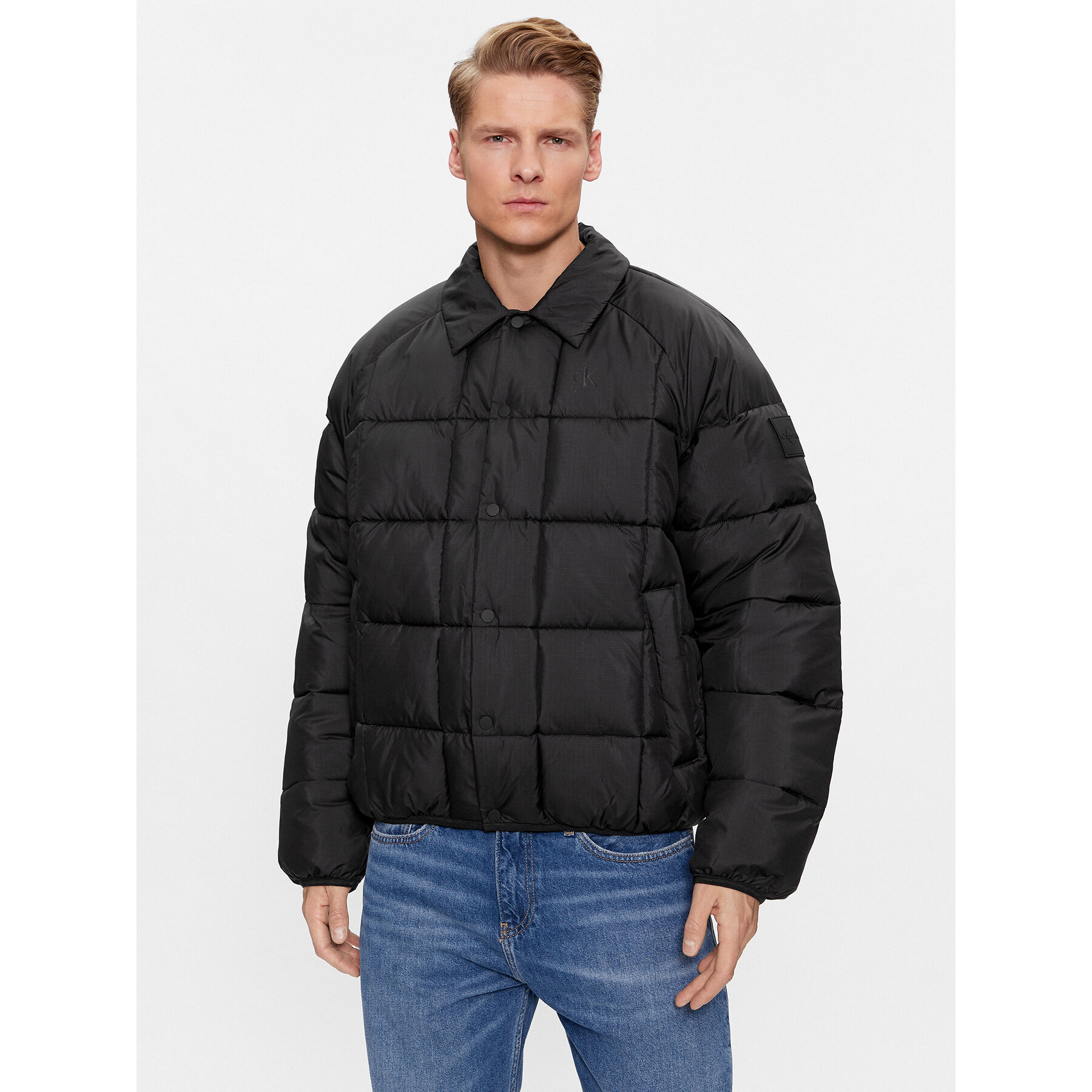 Calvin Klein Jeans Übergangsjacke J30J324058 Schwarz Regular Fit