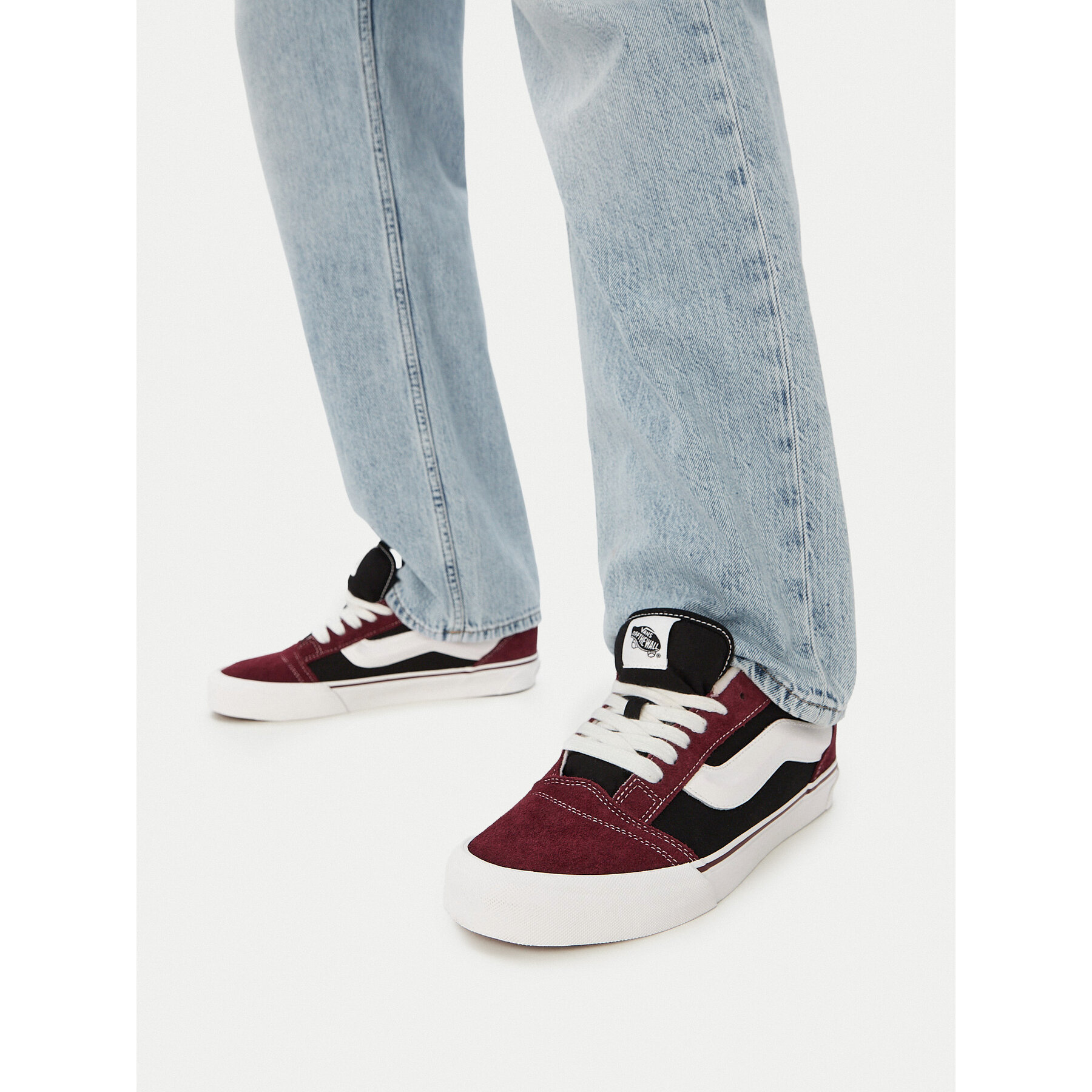 Tenisice Vans Knu Skool VN000D2202Y1 Tamnocrvena
