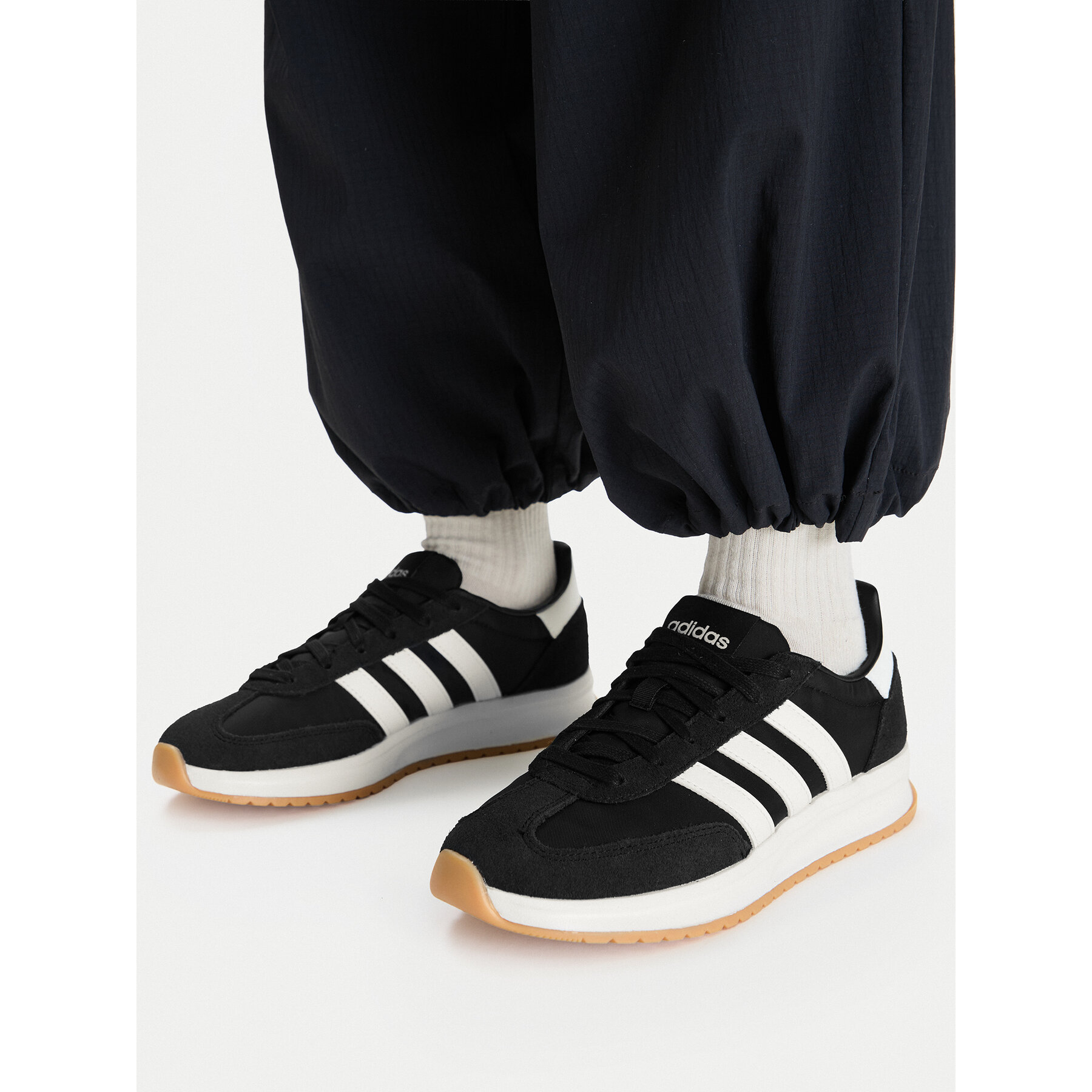 Сникърси adidas Run 70S 2.0 IH8595 Черен