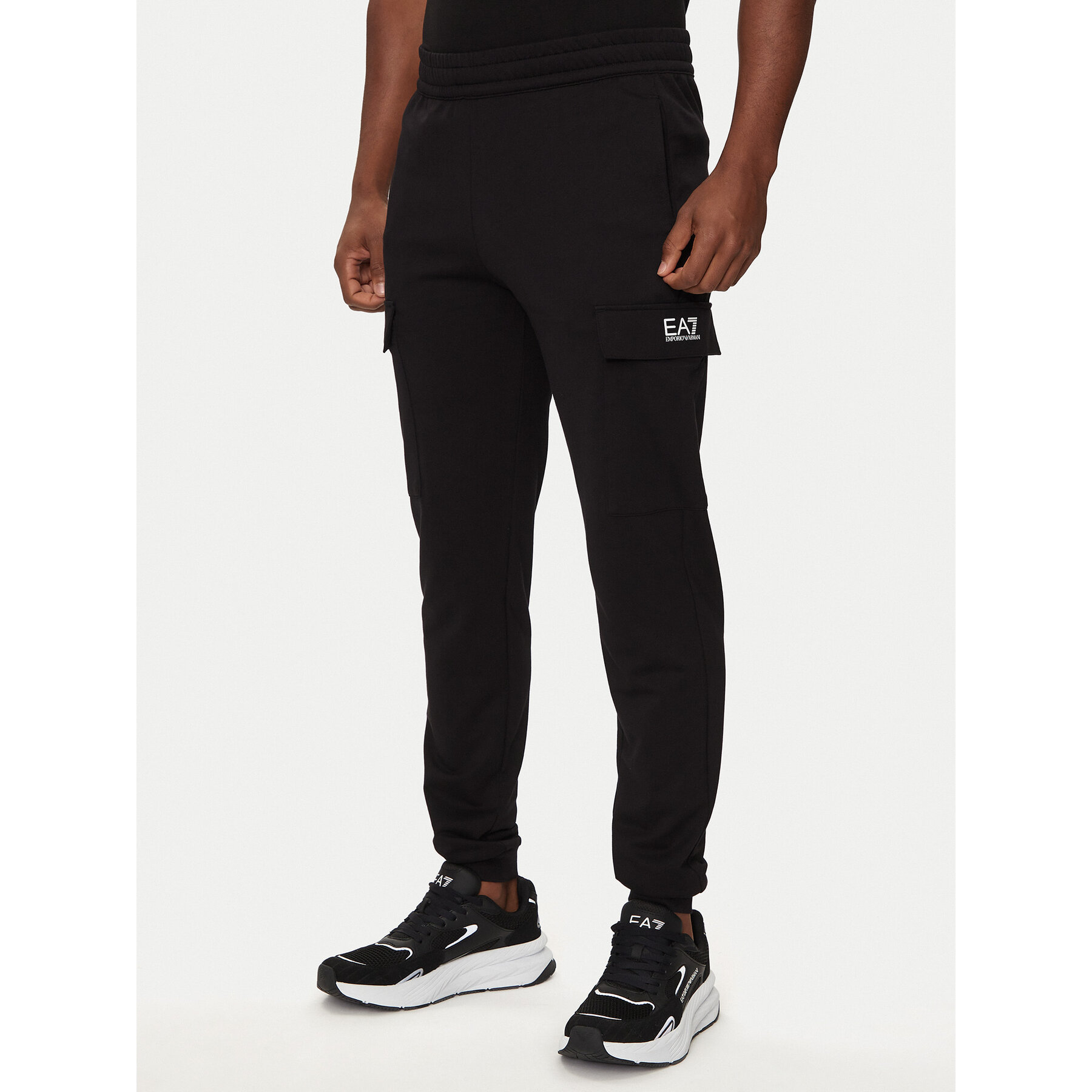 EA7 Emporio Armani Jogginghose 8NPP67 Pjvrz 1200 Schwarz Regular Fit