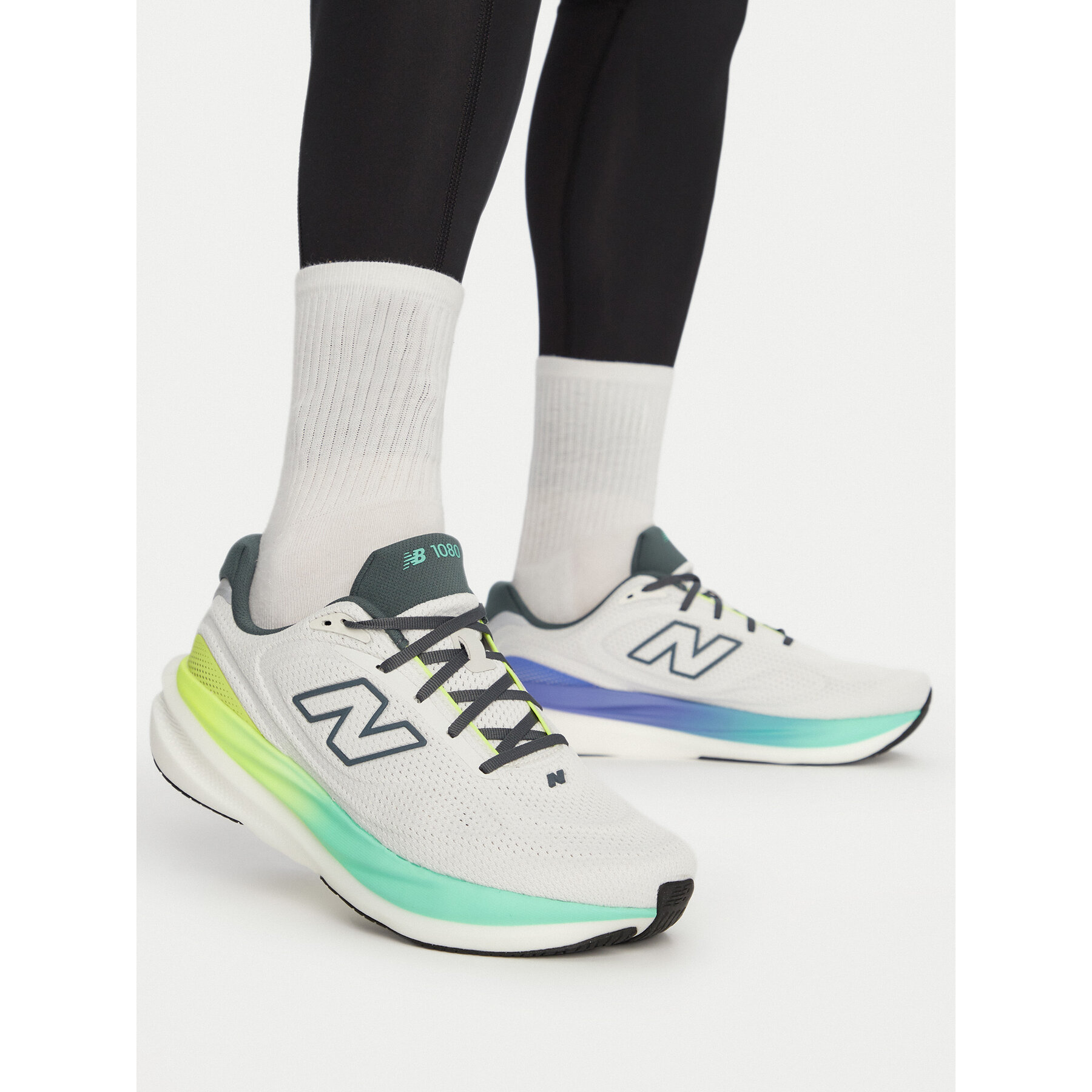 Pantofi pentru alergare New Balance Infinion 1080 V15 M10808MP Gri