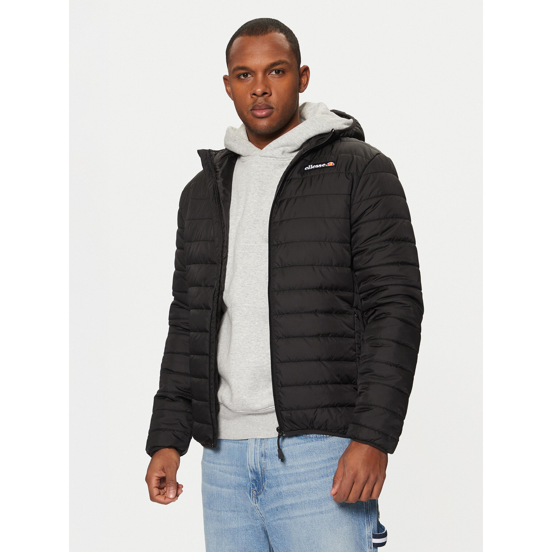Ellesse Daunenjacke SHZ22302 Schwarz Regular Fit