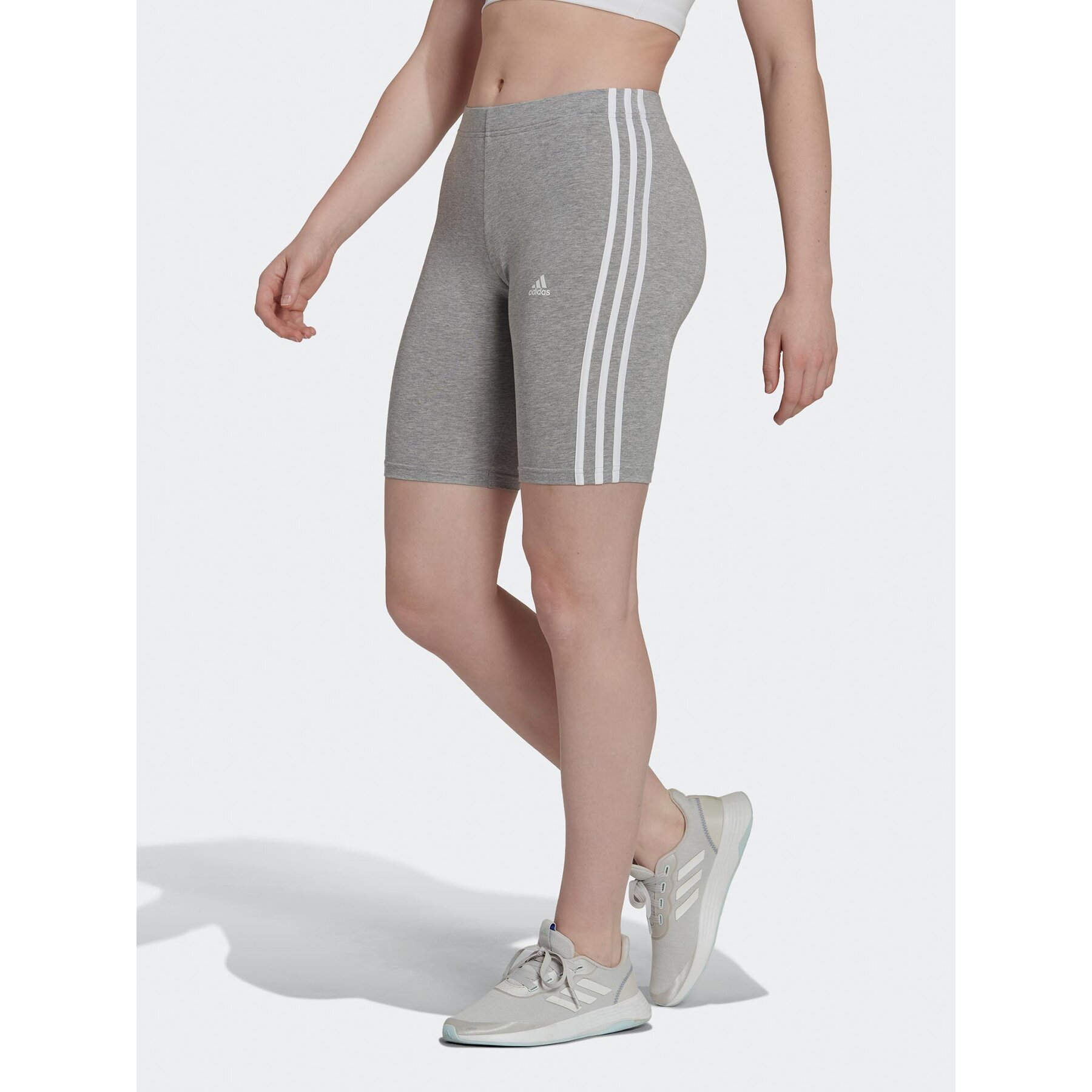 adidas Sportshorts Essentials 3-Stripes Bike Shorts HF5956 Grau