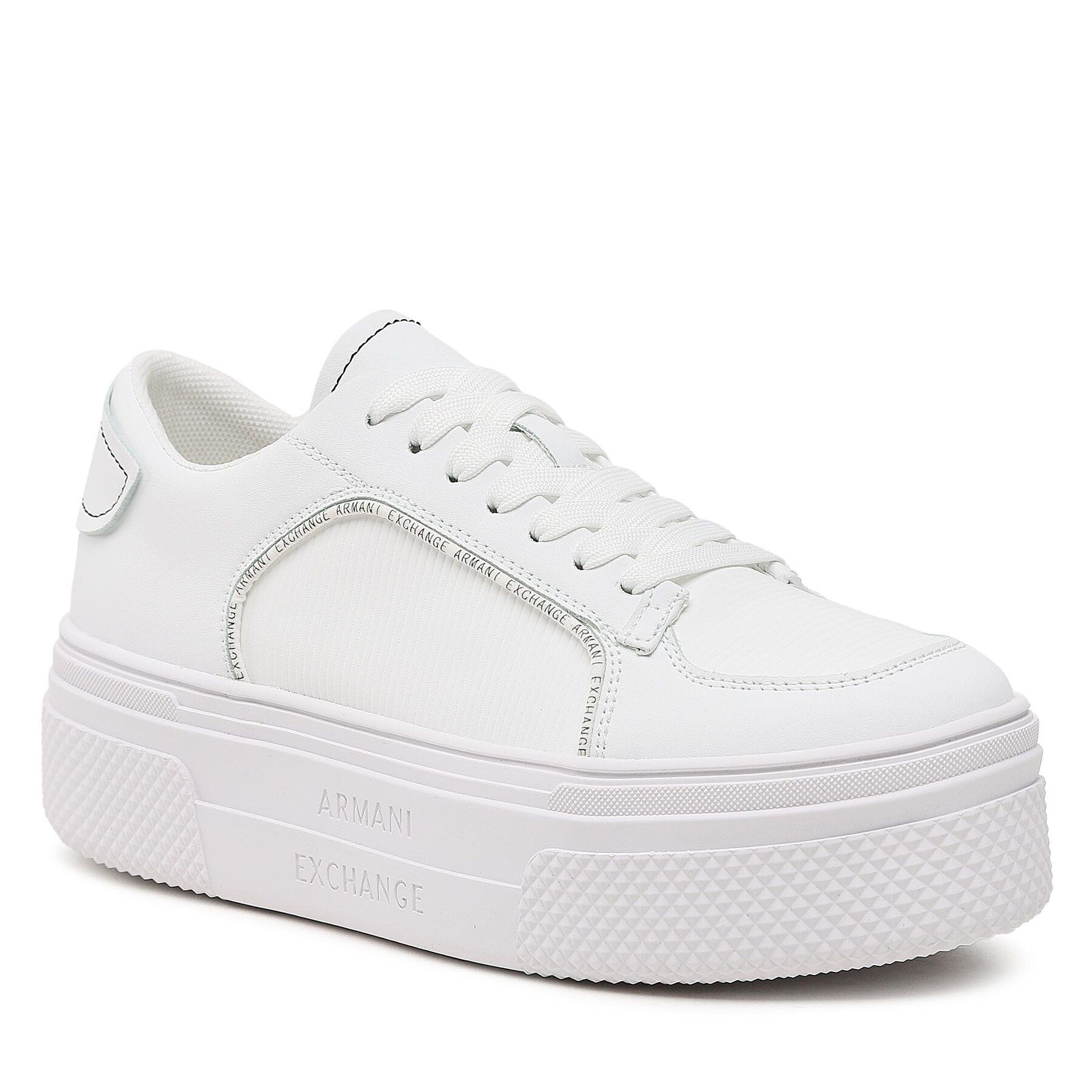 Sneakers Armani Exchange XDX116 XV696 N582 Opt White/Opt White