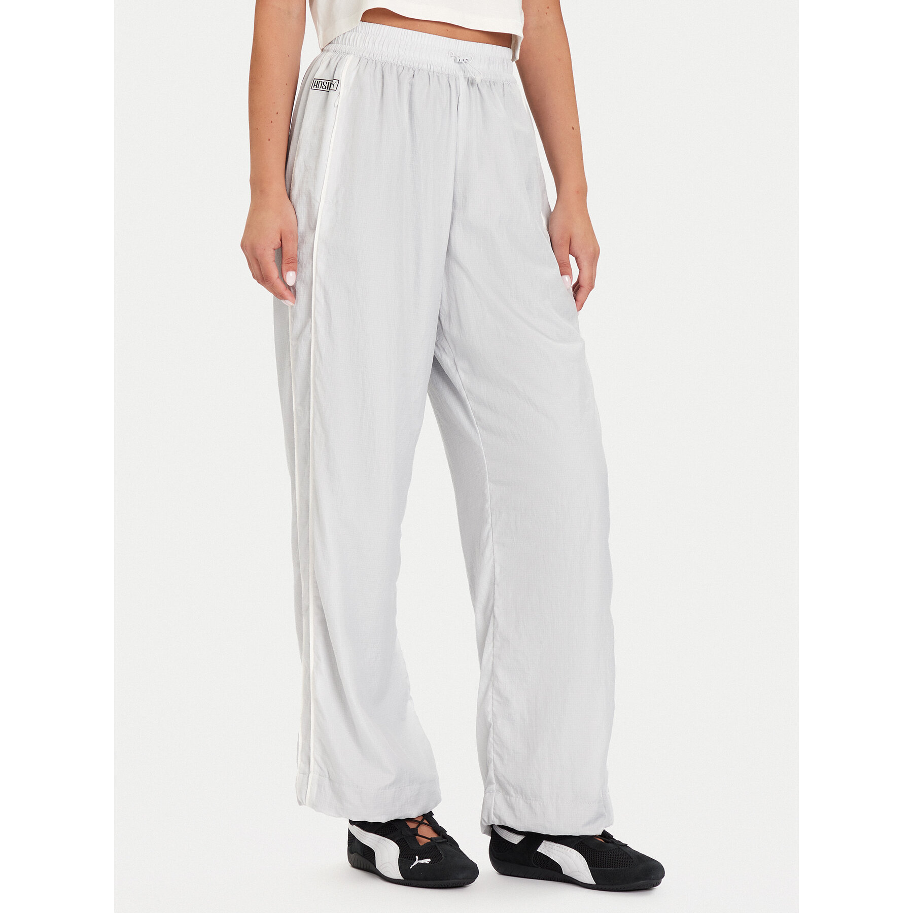 Puma Jogginghose PUMA X ROSÉ T7 633796 32 Silberfarben Relaxed Fit