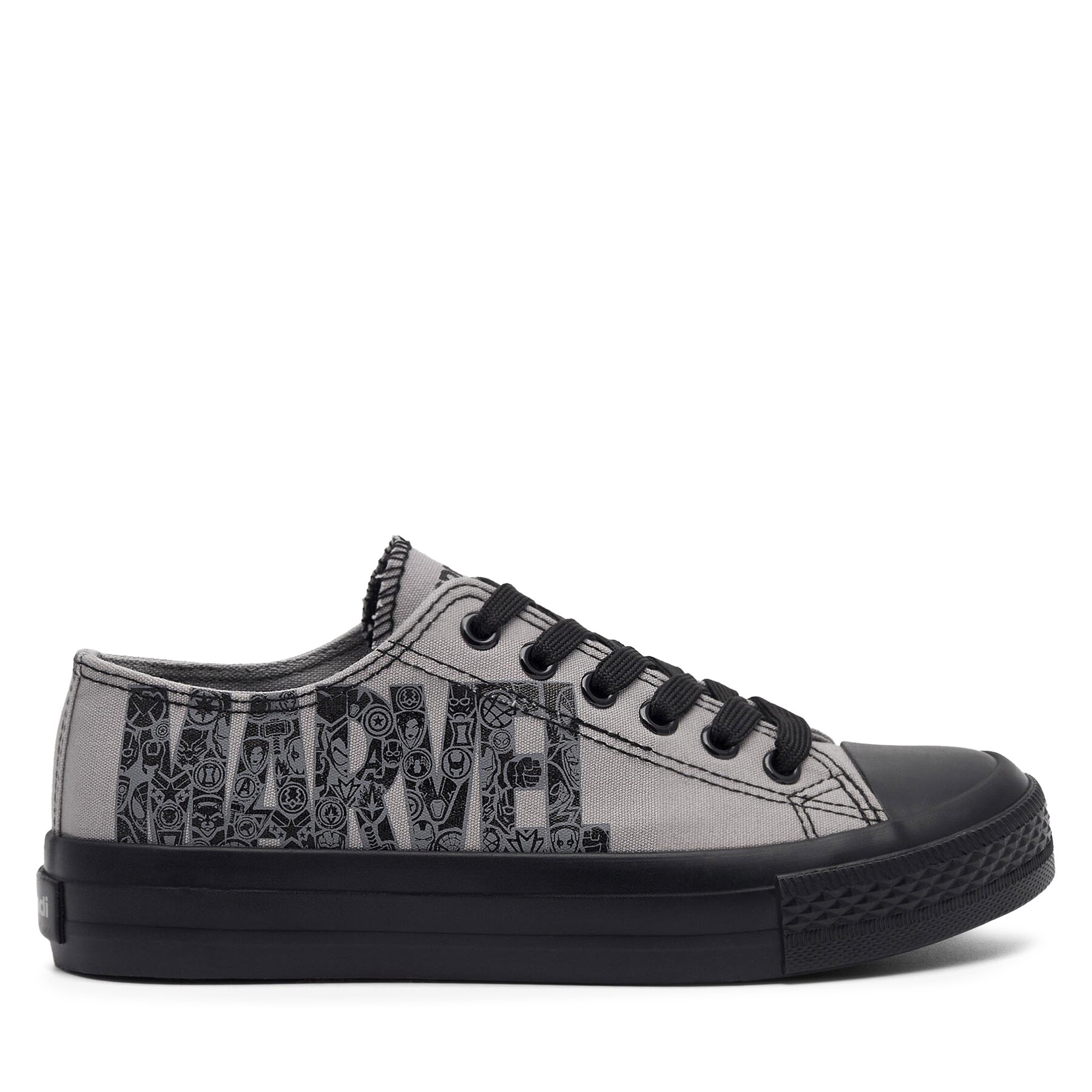 Sneakers aus Stoff Marvel