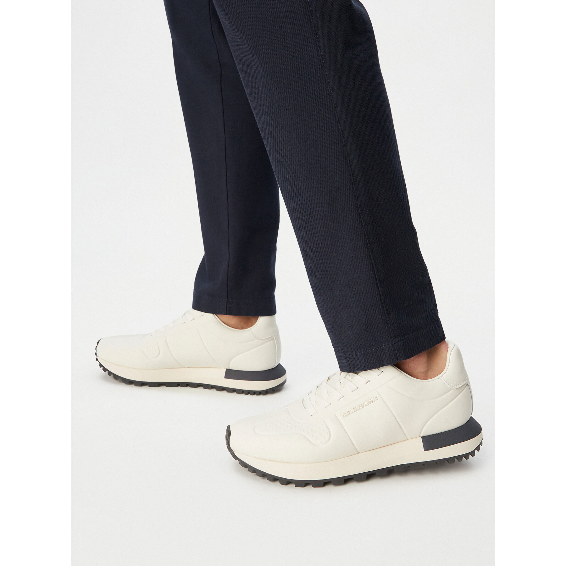 Сникърси Emporio Armani EM003740 AF19726 M0107 Бял