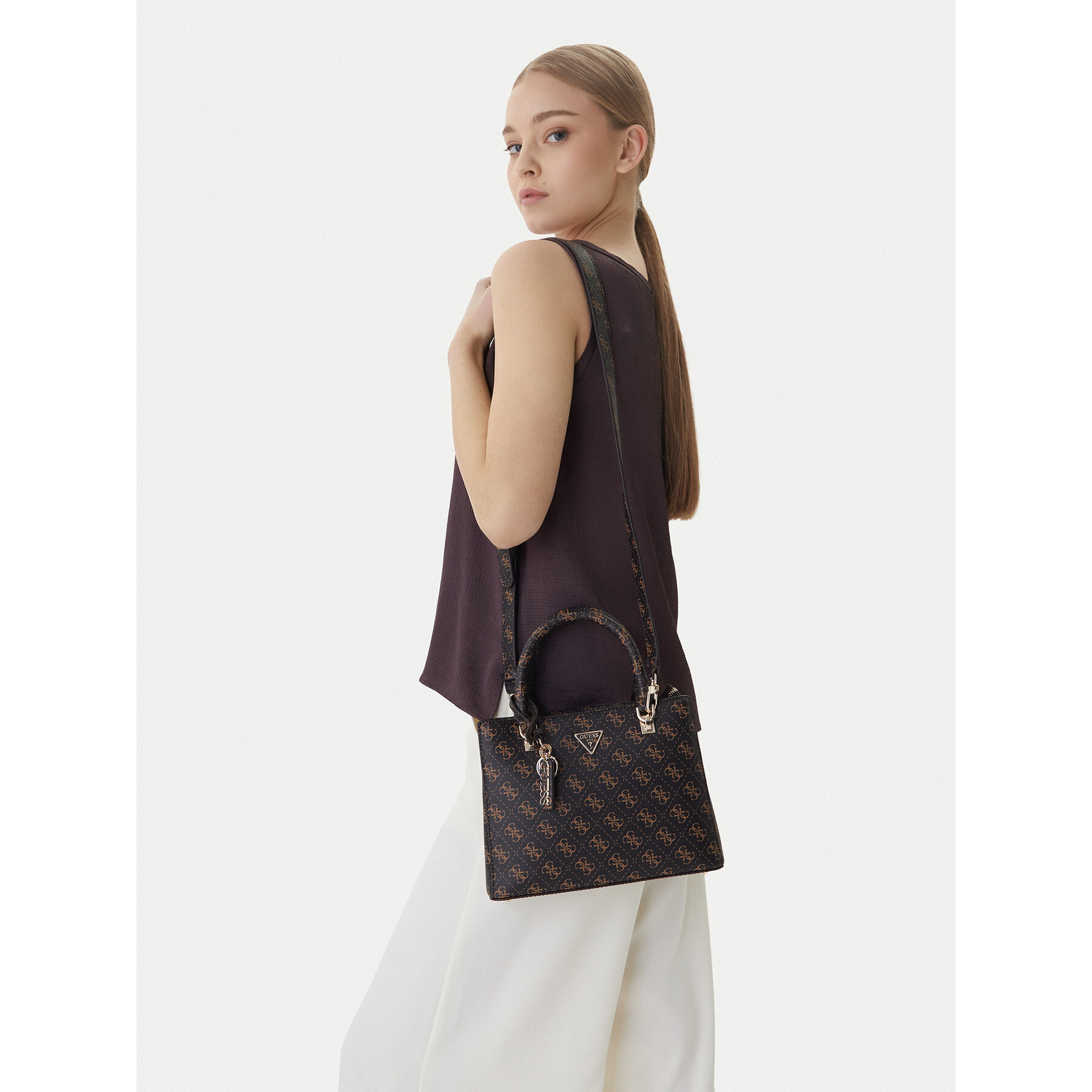 Torbica Guess HWQG96 72050 Smeđa
