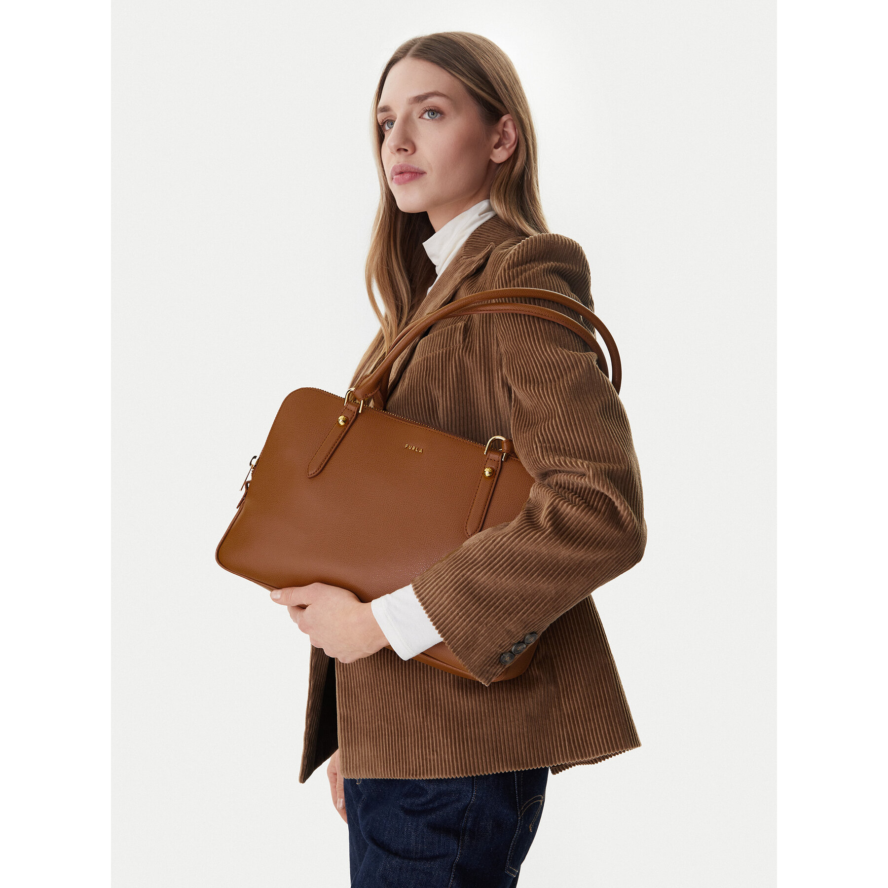 Дамска чанта Furla Giulia L WB01872 BX0460 CN 4557S Кафяв