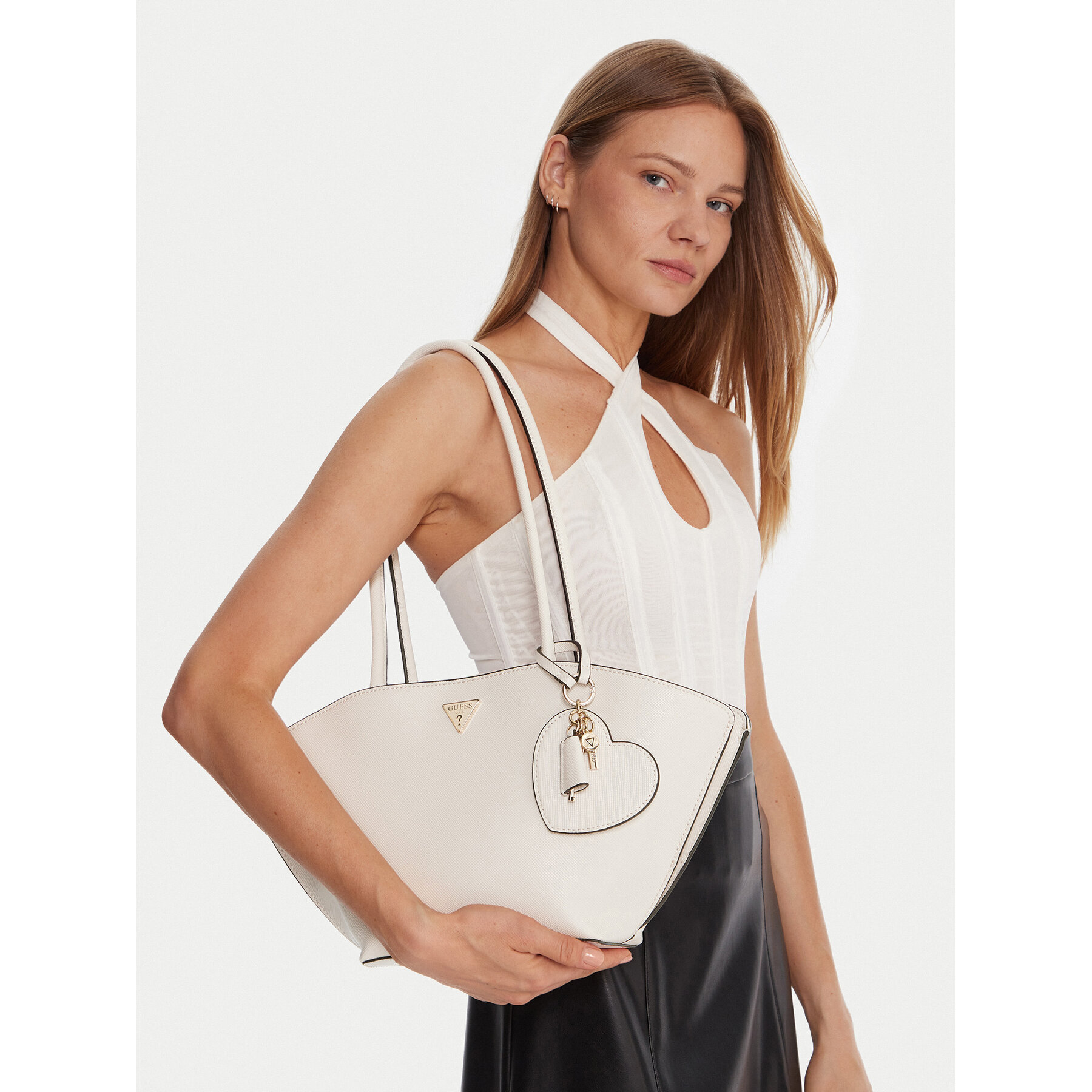 Дамска чанта Guess Bolena HWZG92 07090 Екрю