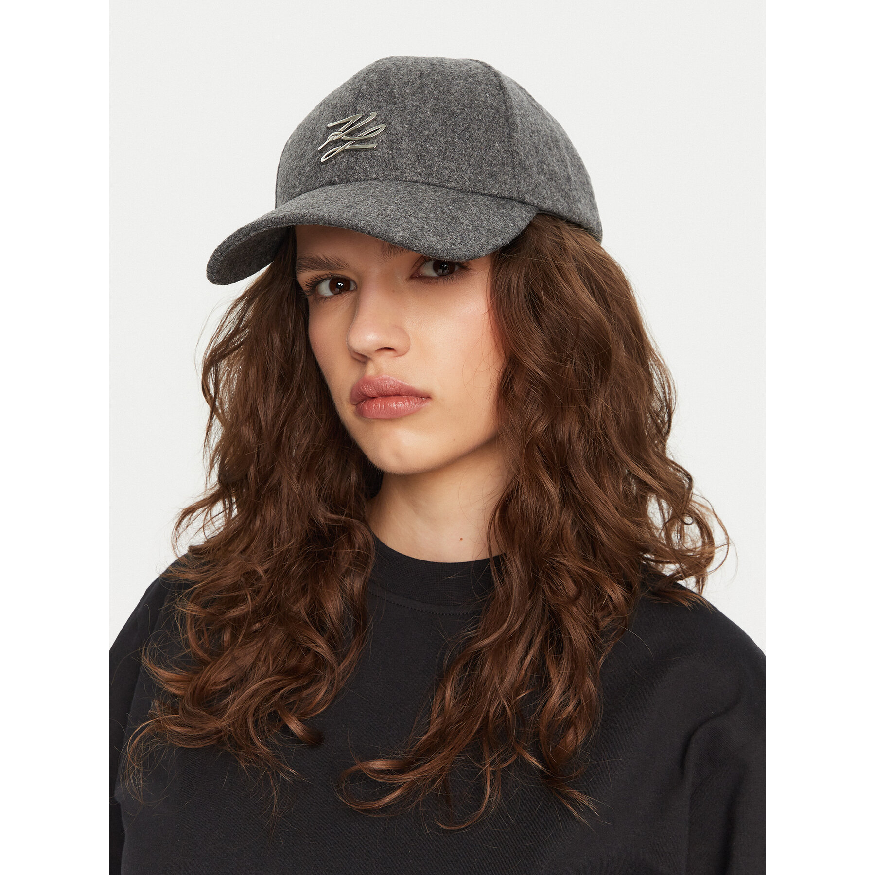 Šiltovka KARL LAGERFELD A1W33065 Sivá