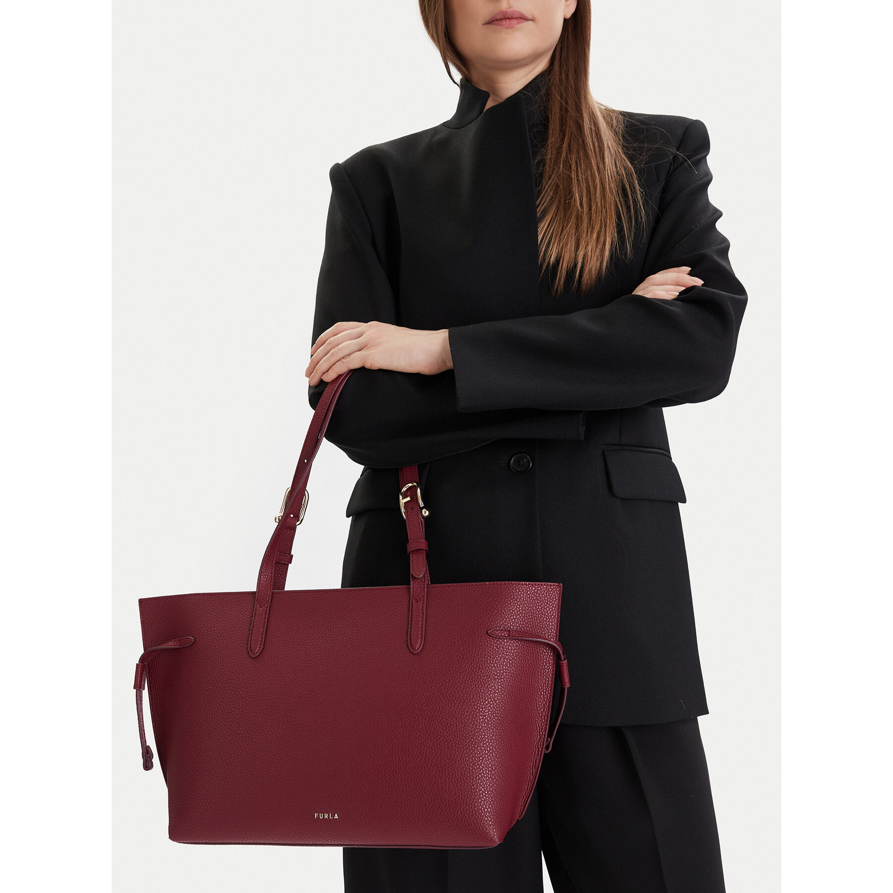 Дамска чанта Furla Ava M WB02069 BX4329 CN 4617S Червен