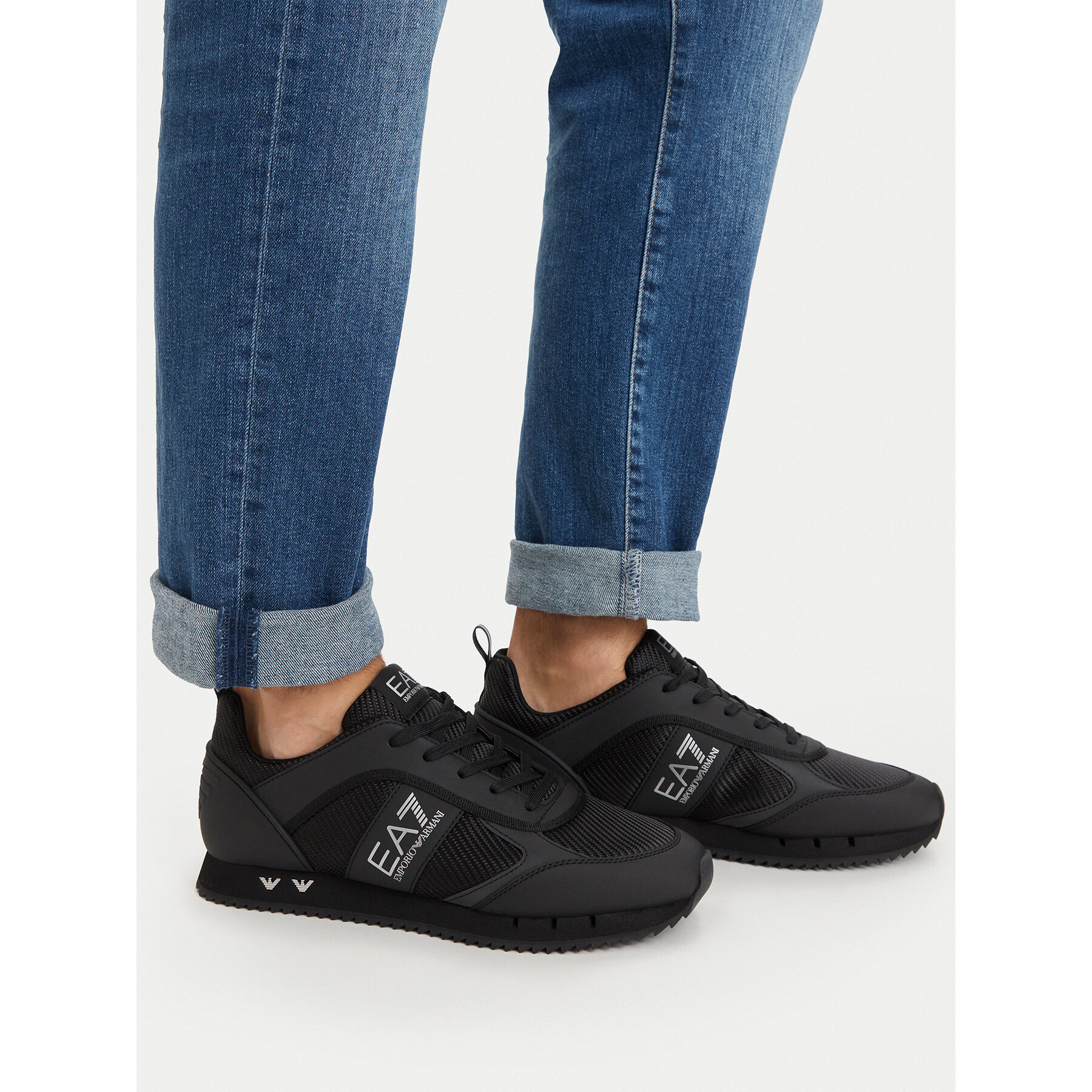 Tenisice EA7 Emporio Armani 7X000337 AF18613 MZ186 Crna