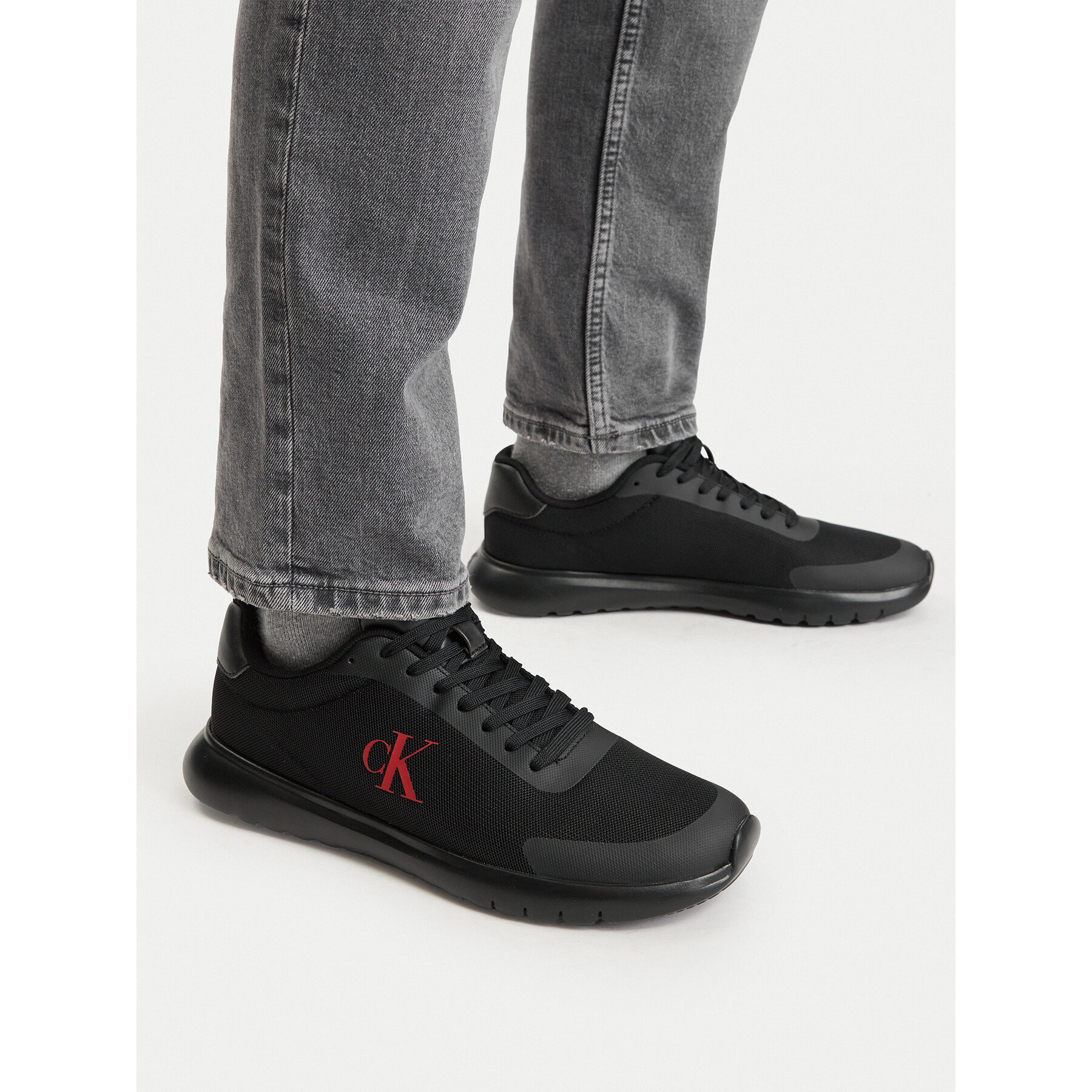 Sneakersy Calvin Klein 3 Eva Runner Mesh YM0YM01264 Černá