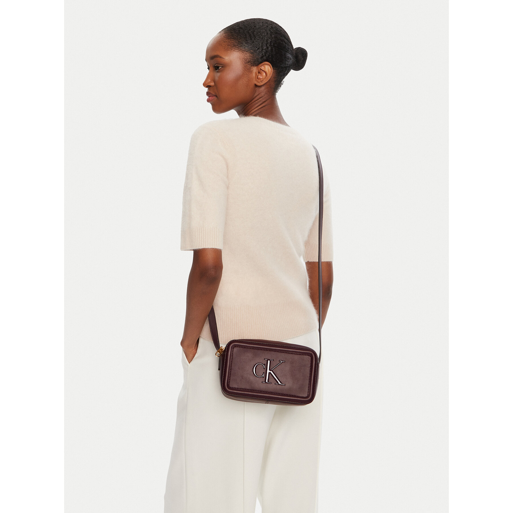 Calvin Klein Τσάντα Calvin Klein Bold Ck Camera Bag LV04F3220G Μπορντό