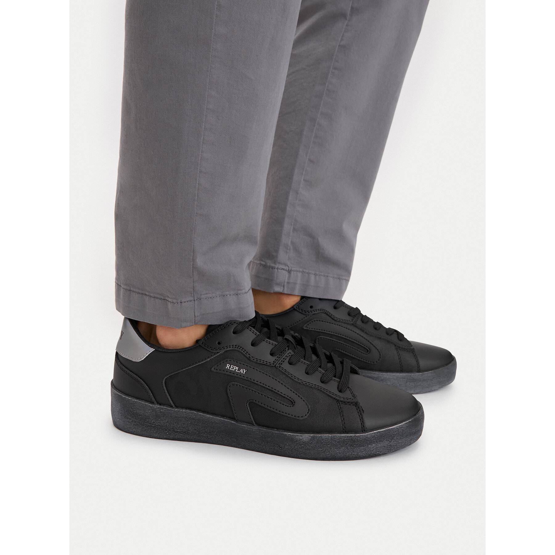 Sneakers REPLAY GMZA9 .000.C0207S Negru