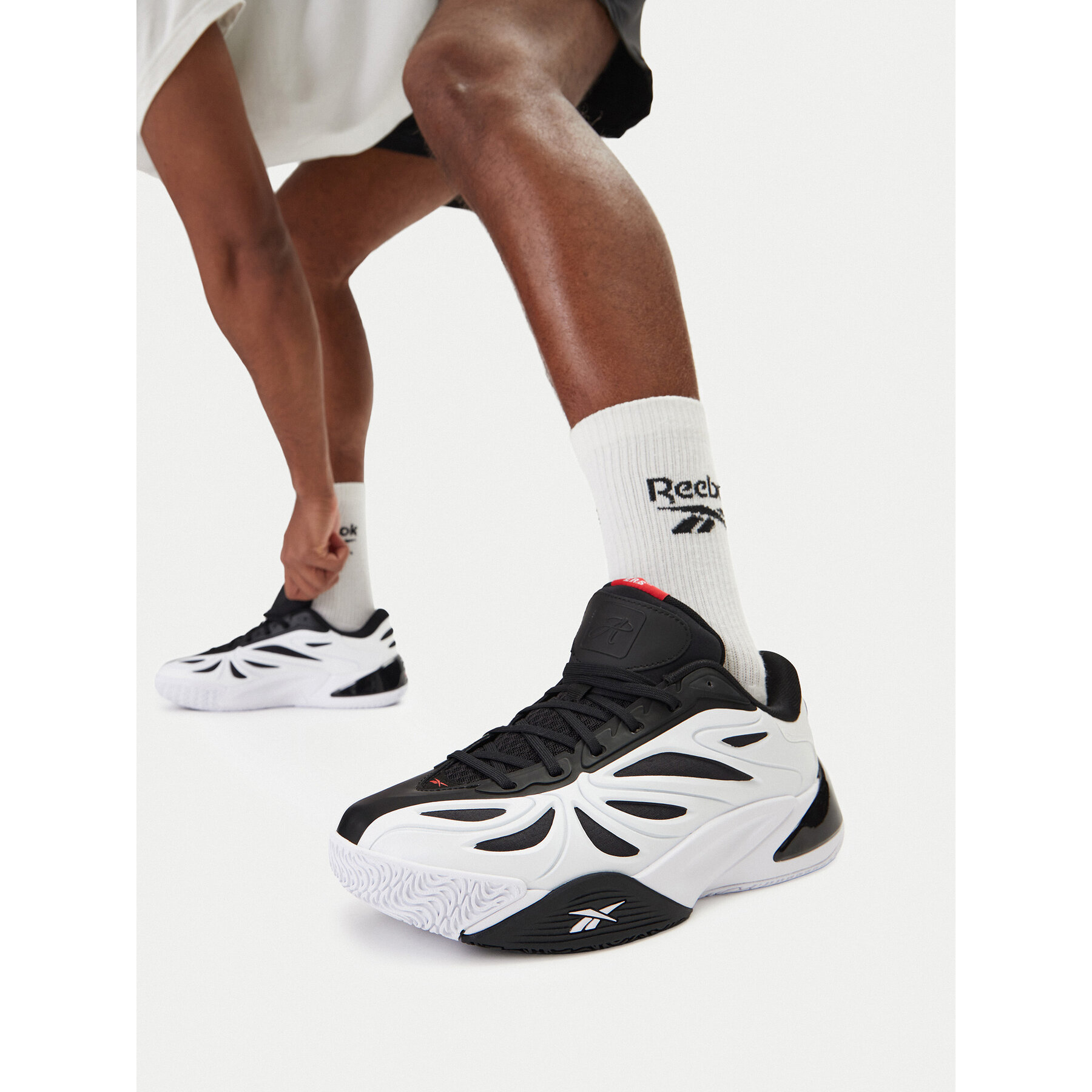 Čevlji za košarko Reebok EO-ANGEL REESE 1 100256997 M Bela