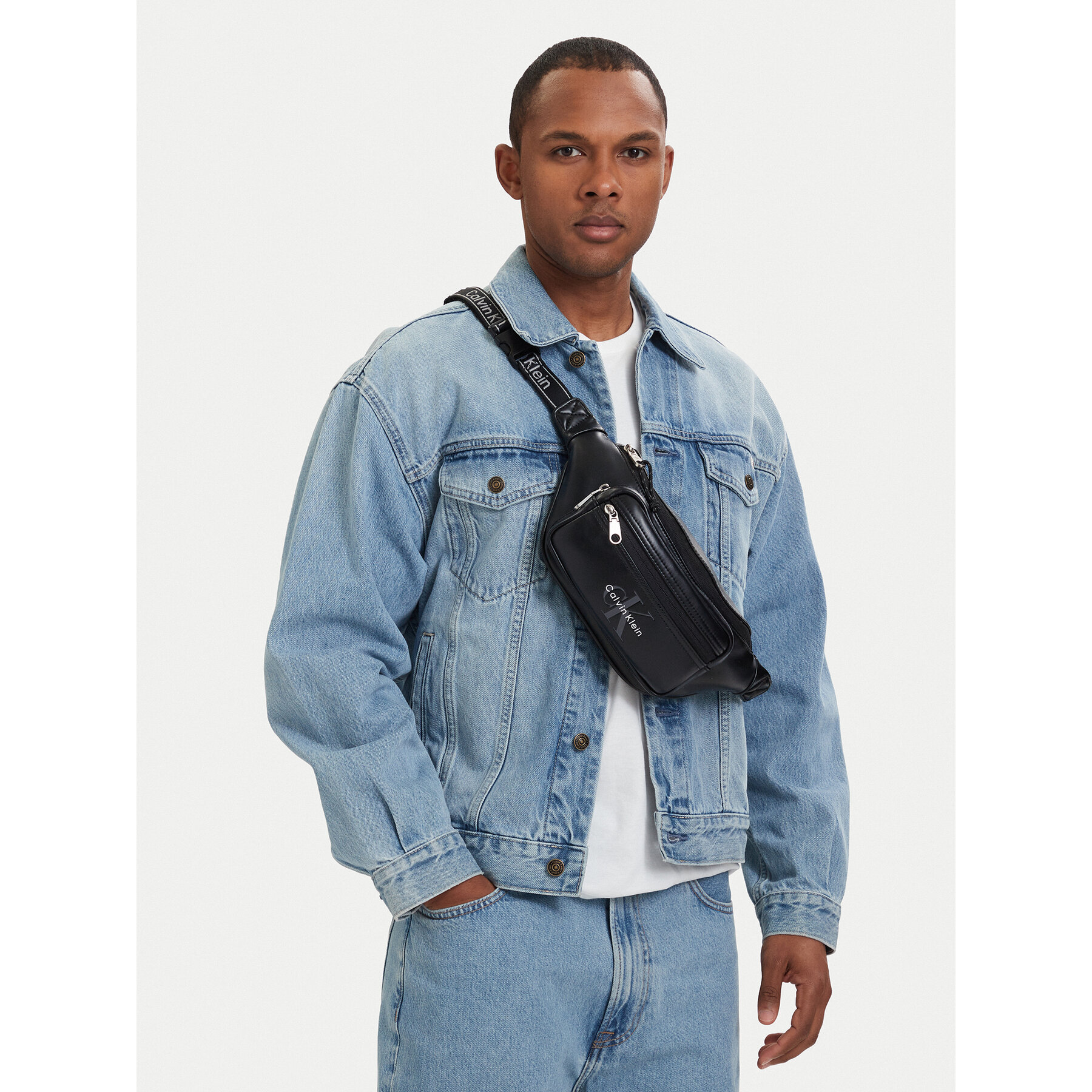 Borsetă Calvin Klein Bold Logo Webbing LV04D3419G Negru