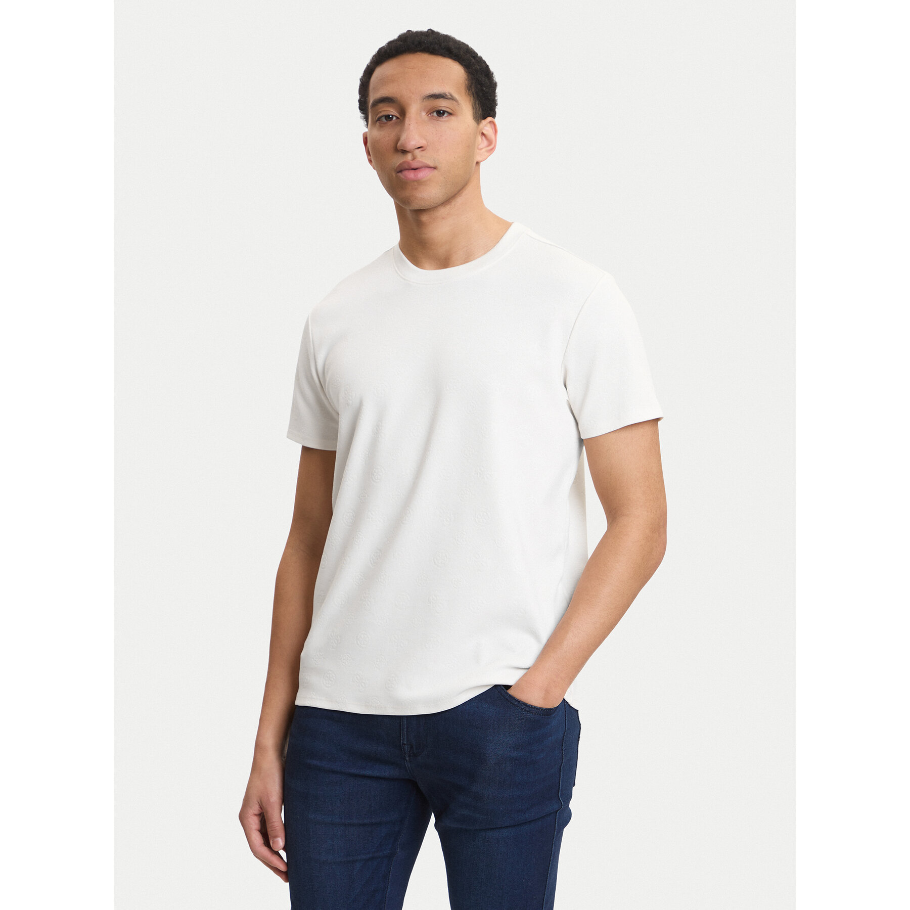 Guess T-shirt M6GP26 K3177 Écru Regular Fit