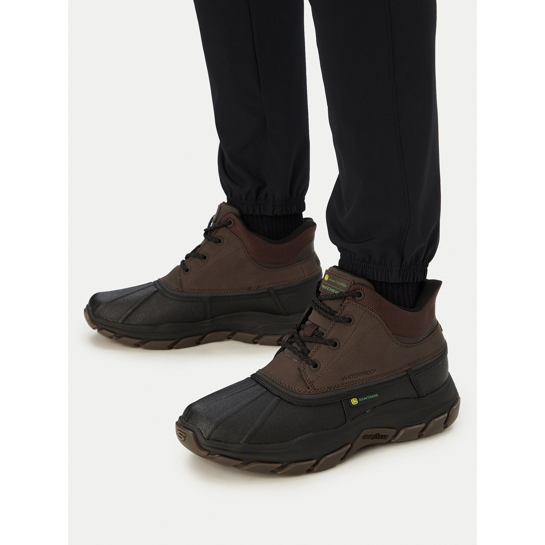 Gležnjarji Skechers Respected - Swamper 256026/CHBK Rjava