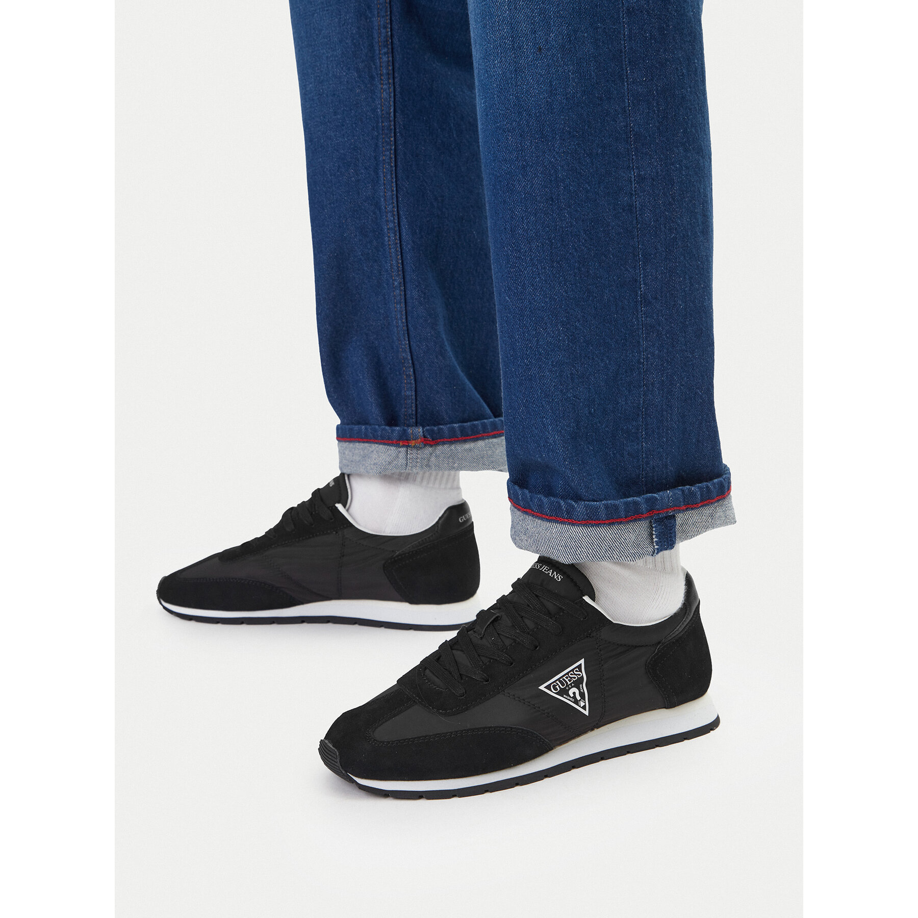 Tenisice Guess Jeans EO-WILIAMS-01 126AM Crna