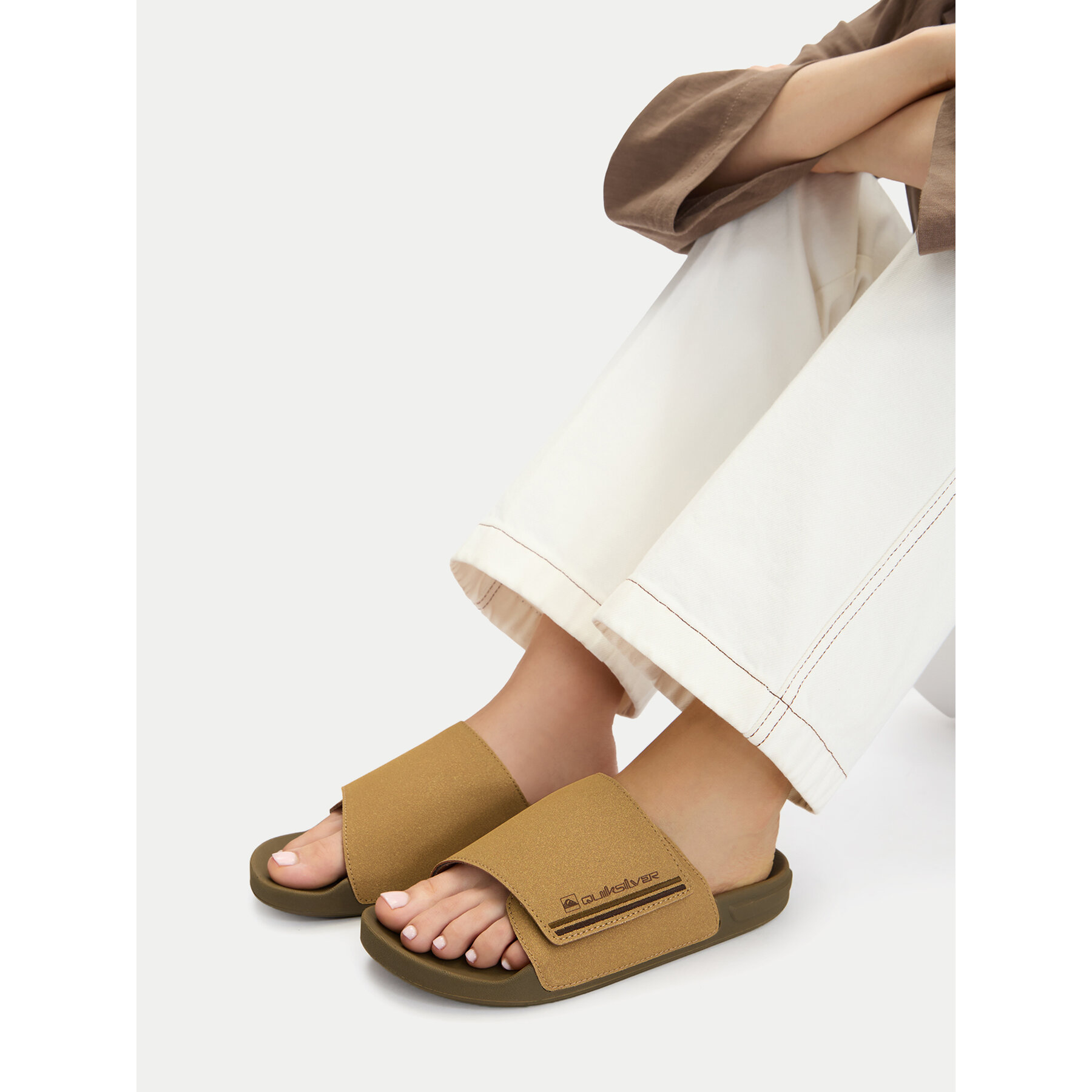 Şlapi Quiksilver EO-POCHI SUEDE CQ10164BT Bej