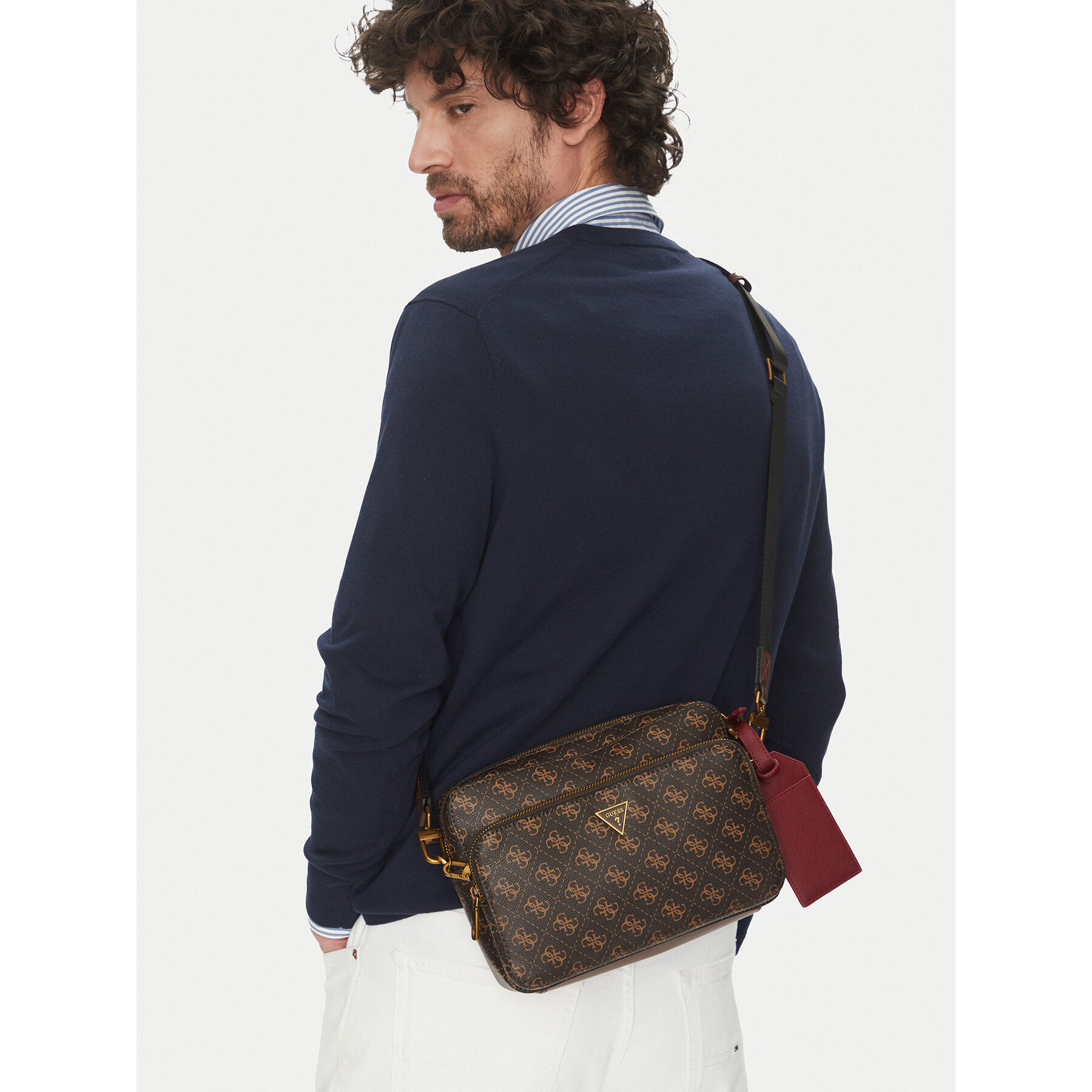 Мъжка чантичка Guess HMMILO P5222 Кафяв