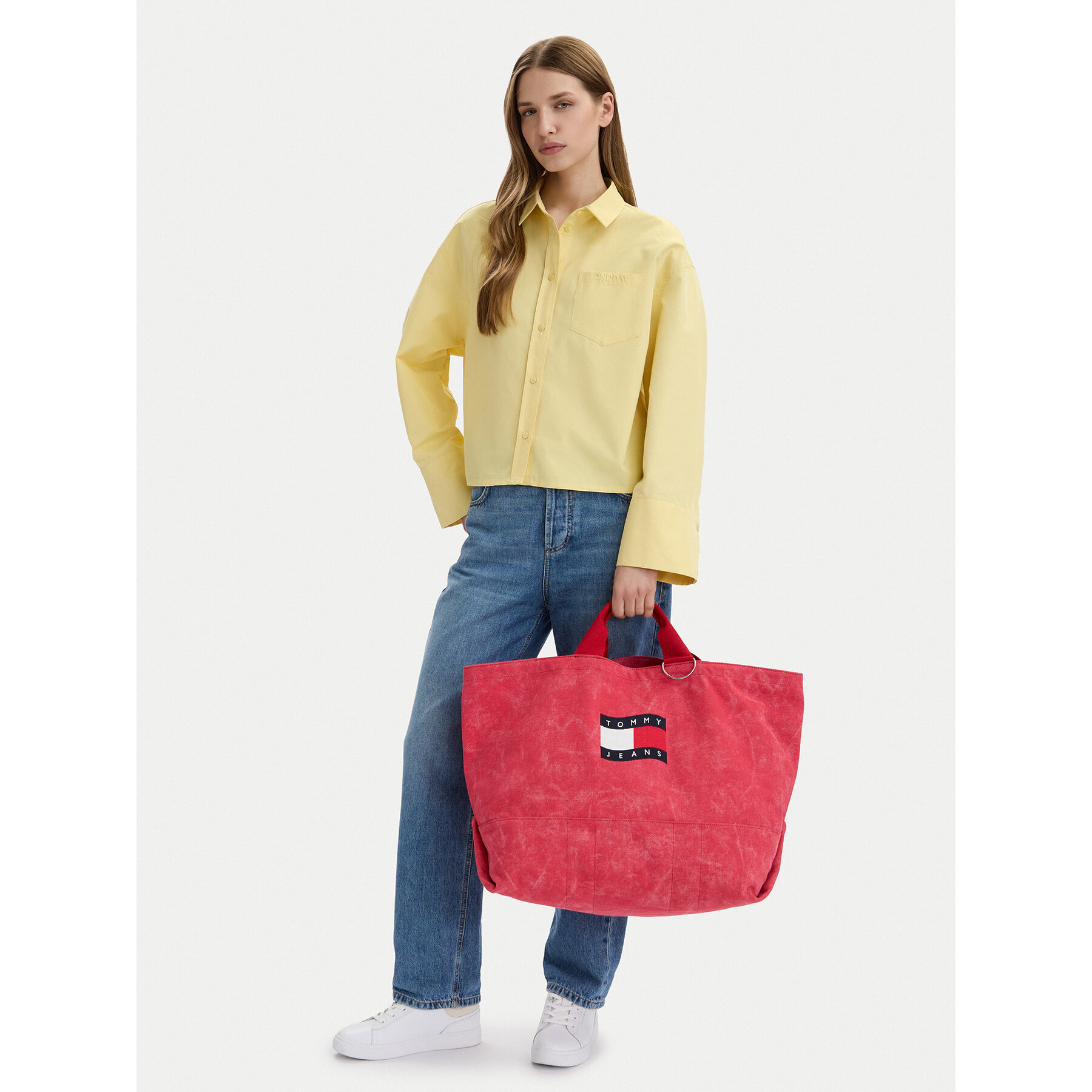 Τσάντα Tommy Jeans Tjw Wave Flag Med Tote AW0AW18466 Κοραλλί