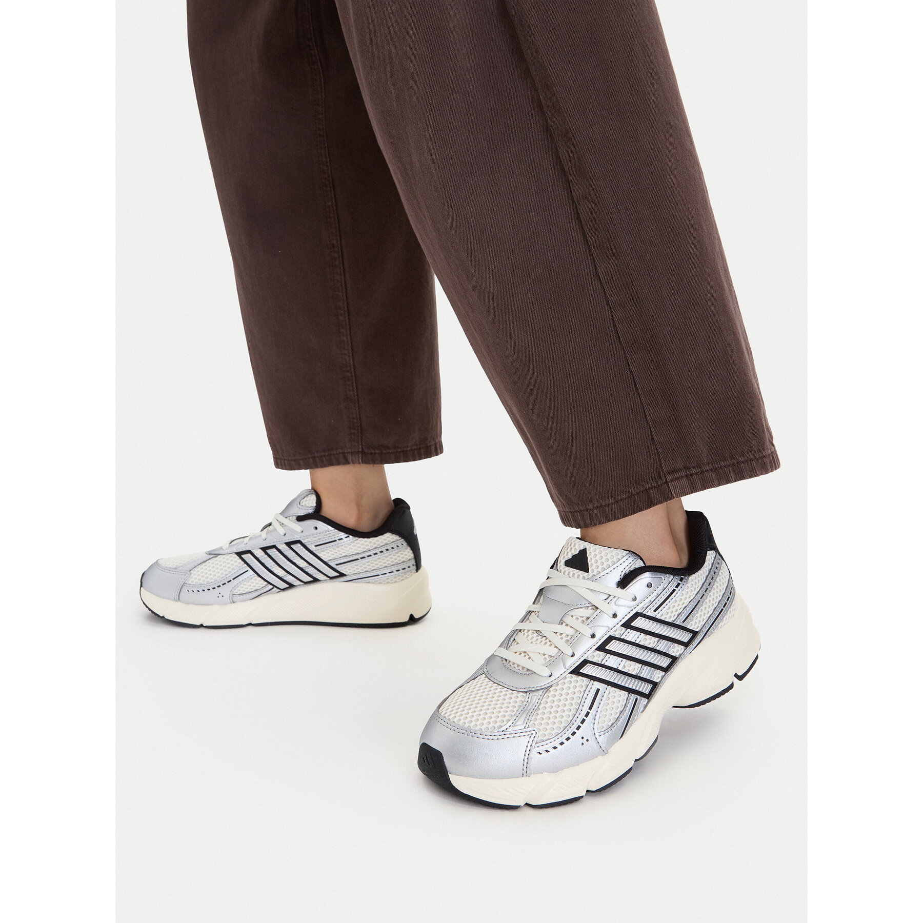 Tenisice adidas Technochaos 2000 Shoes HQ7289 Srebrna