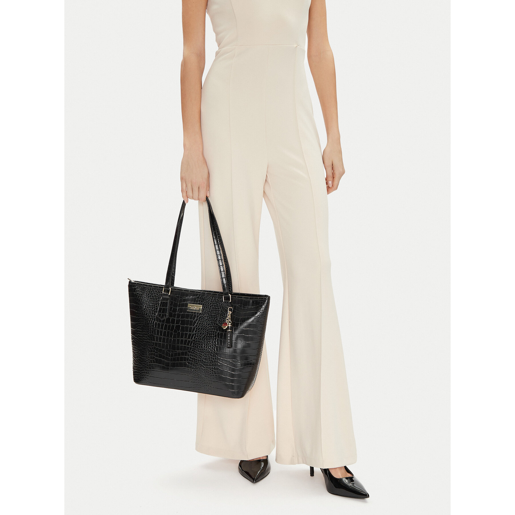 Дамска чанта DeeZee DZE-S-004-07 Черен