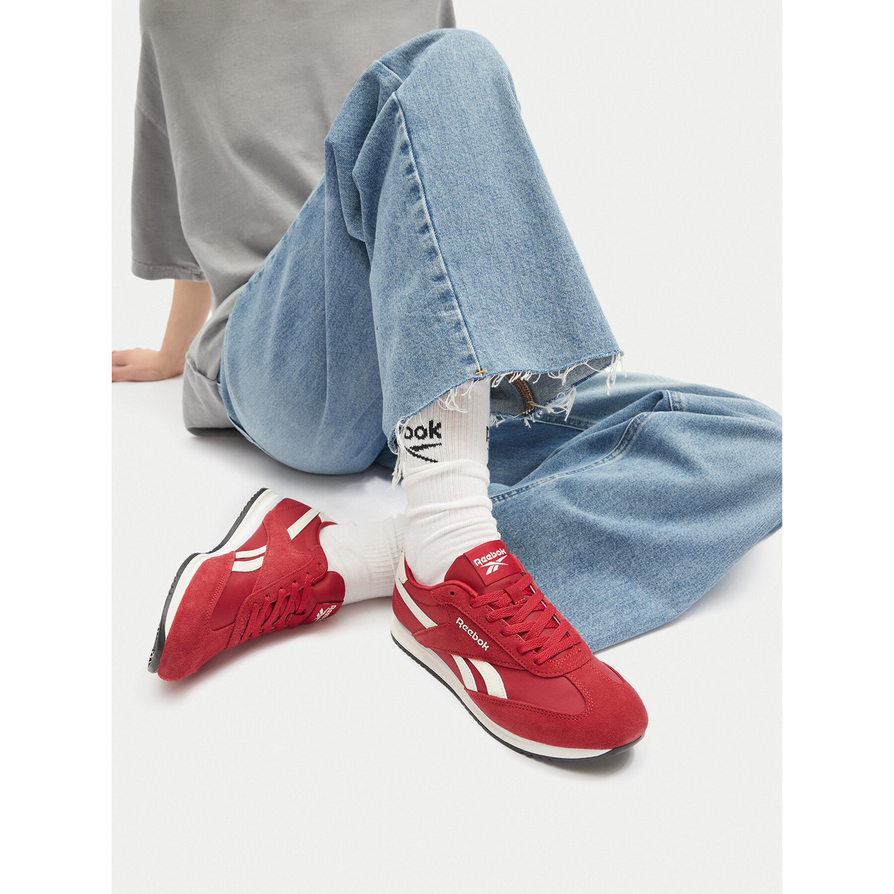 Sneakersy Reebok FIORI AR30309WRCL Červená
