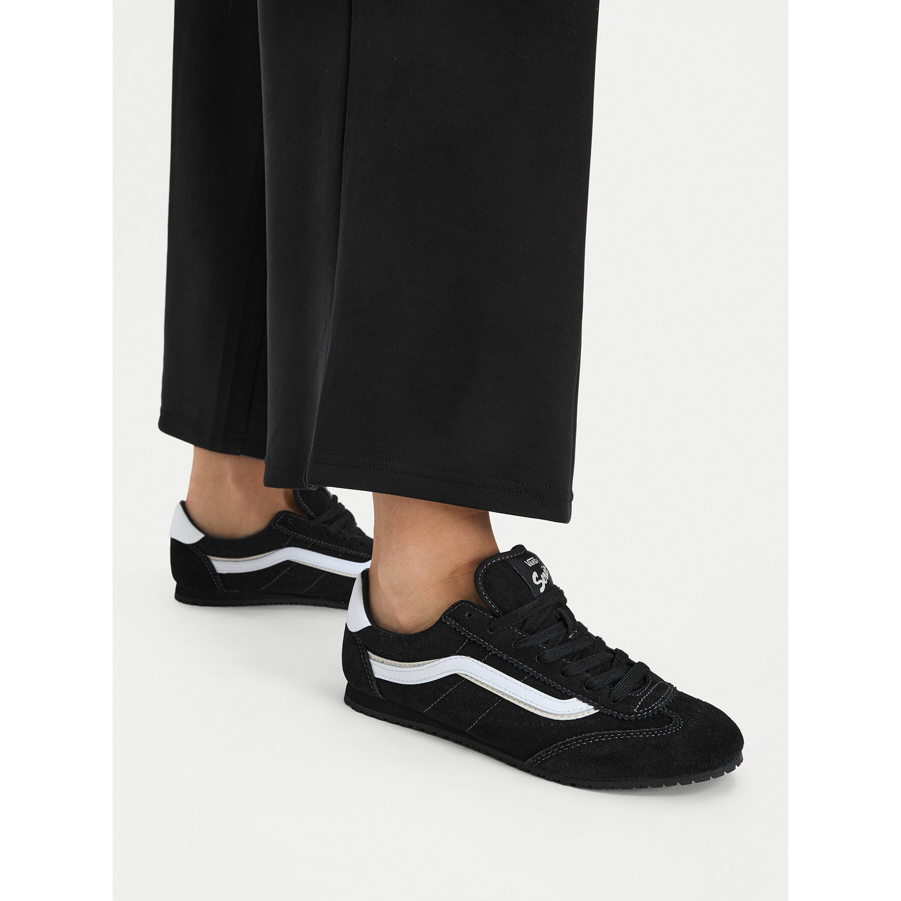 Сникърси Vans Super Lowpro VN000Z2ZBA21 Черен