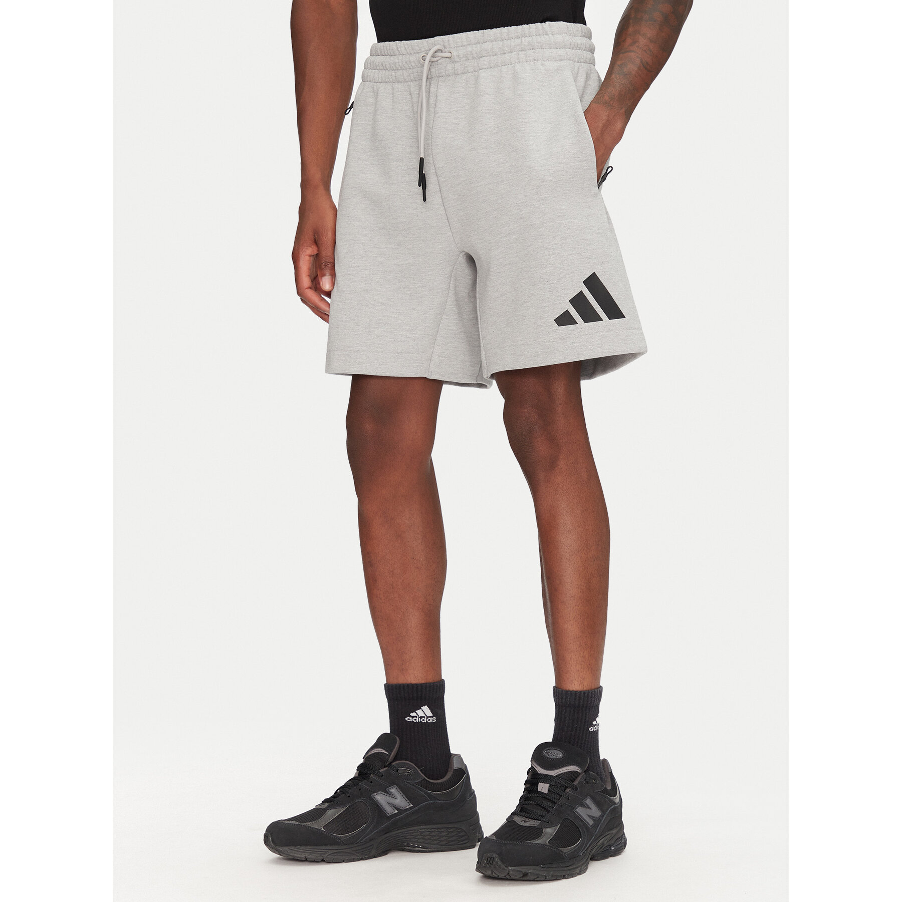 adidas Sportshorts Z.N.E. JJ4892 Grau Regular Fit