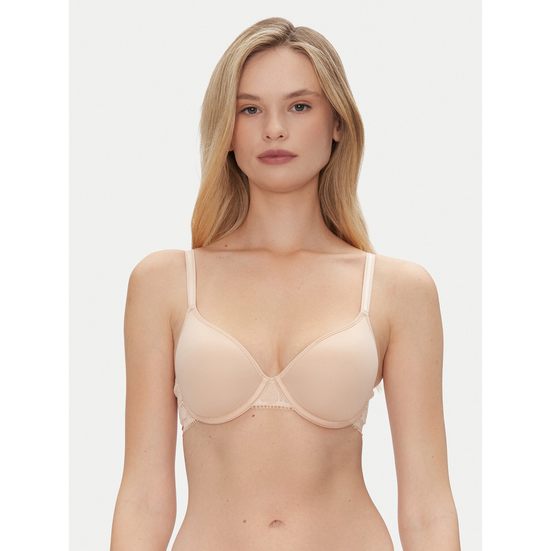 Chantelle Reggiseno con ferretto Day To Night C15F60 Beige