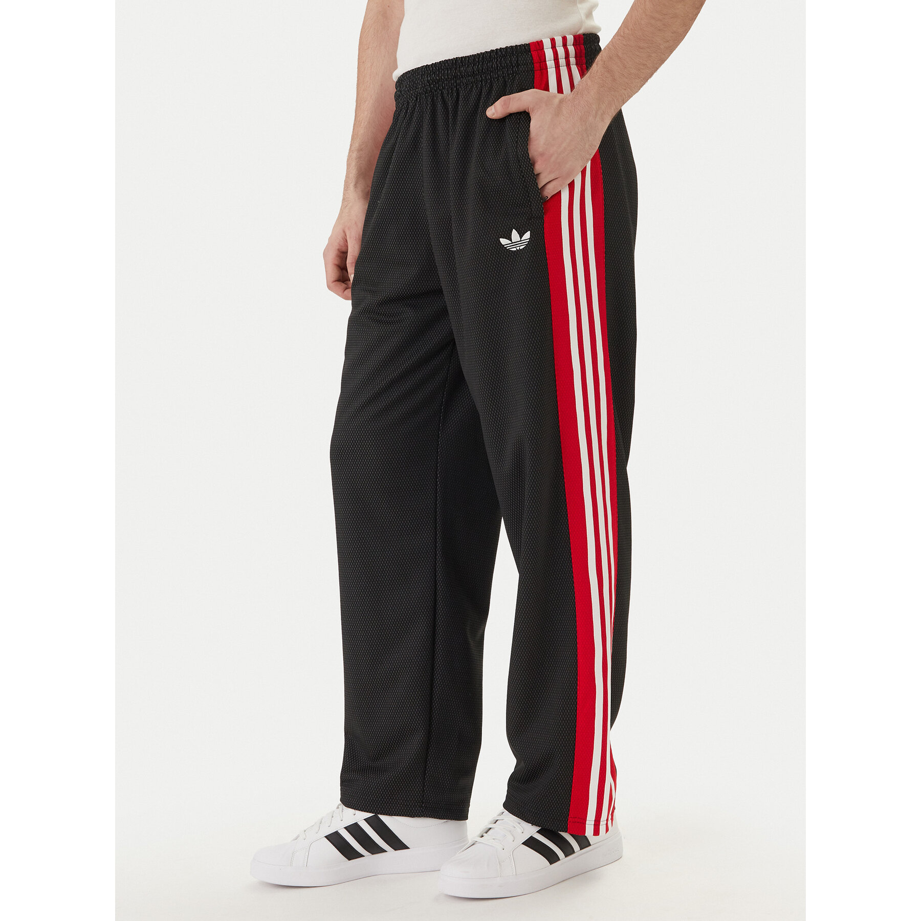 adidas Jogginghose KE0117 Schwarz Loose Fit