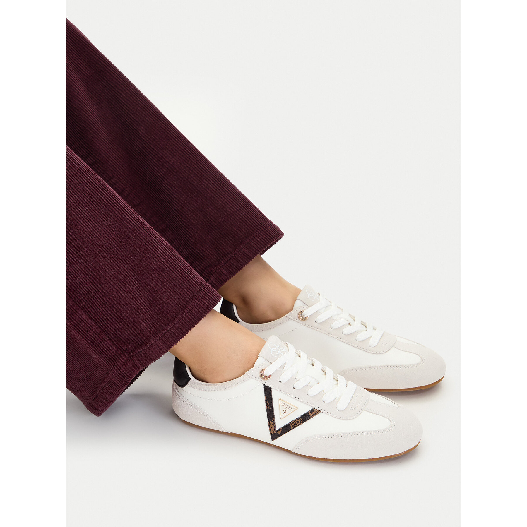 Sneakers Guess Relli FLTREL LEA12 Crem