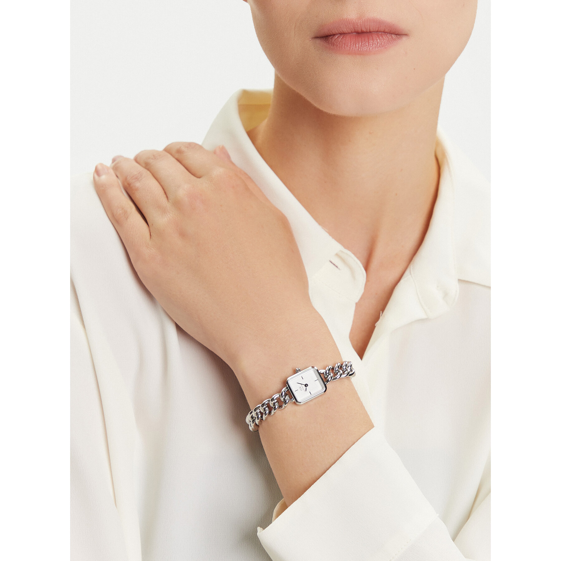 Ceas Daniel Wellington Jolie Chain 15 DW00100834 Argintiu
