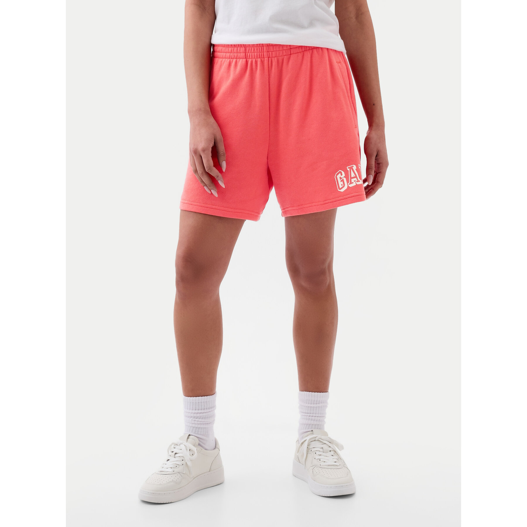 Gap Sportshorts 885590-02 Korallenfarben Relaxed Fit