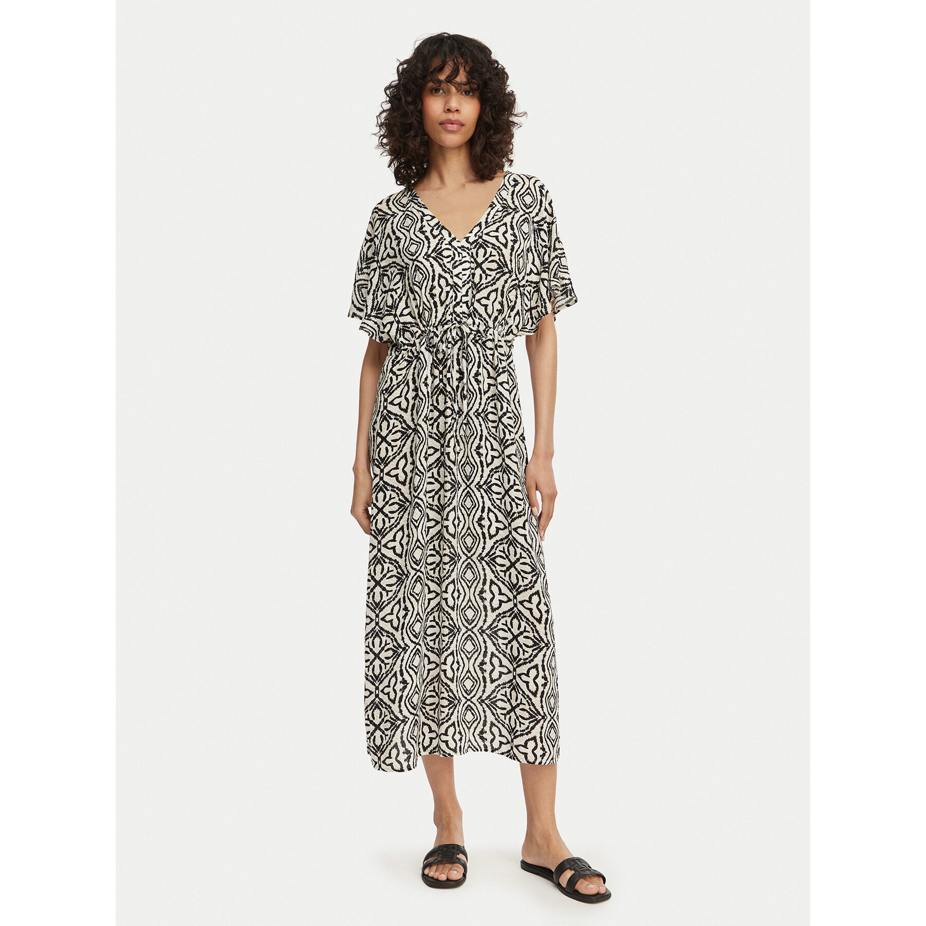 Vero Moda Kleid Für Den Alltag Menny 10303701 Beige Regular Fit
